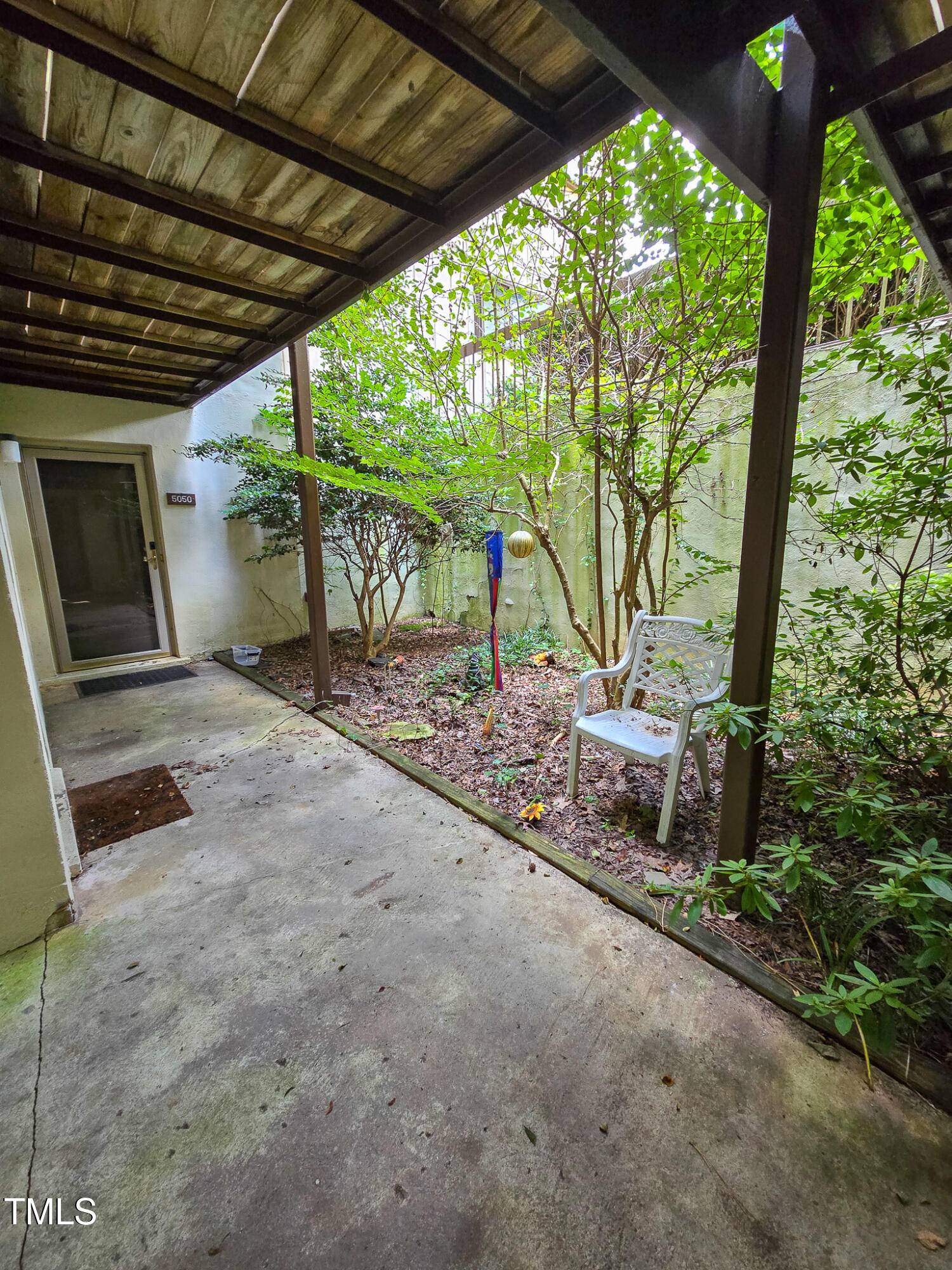 Raleigh, NC 27609,5052 Flint Ridge Place