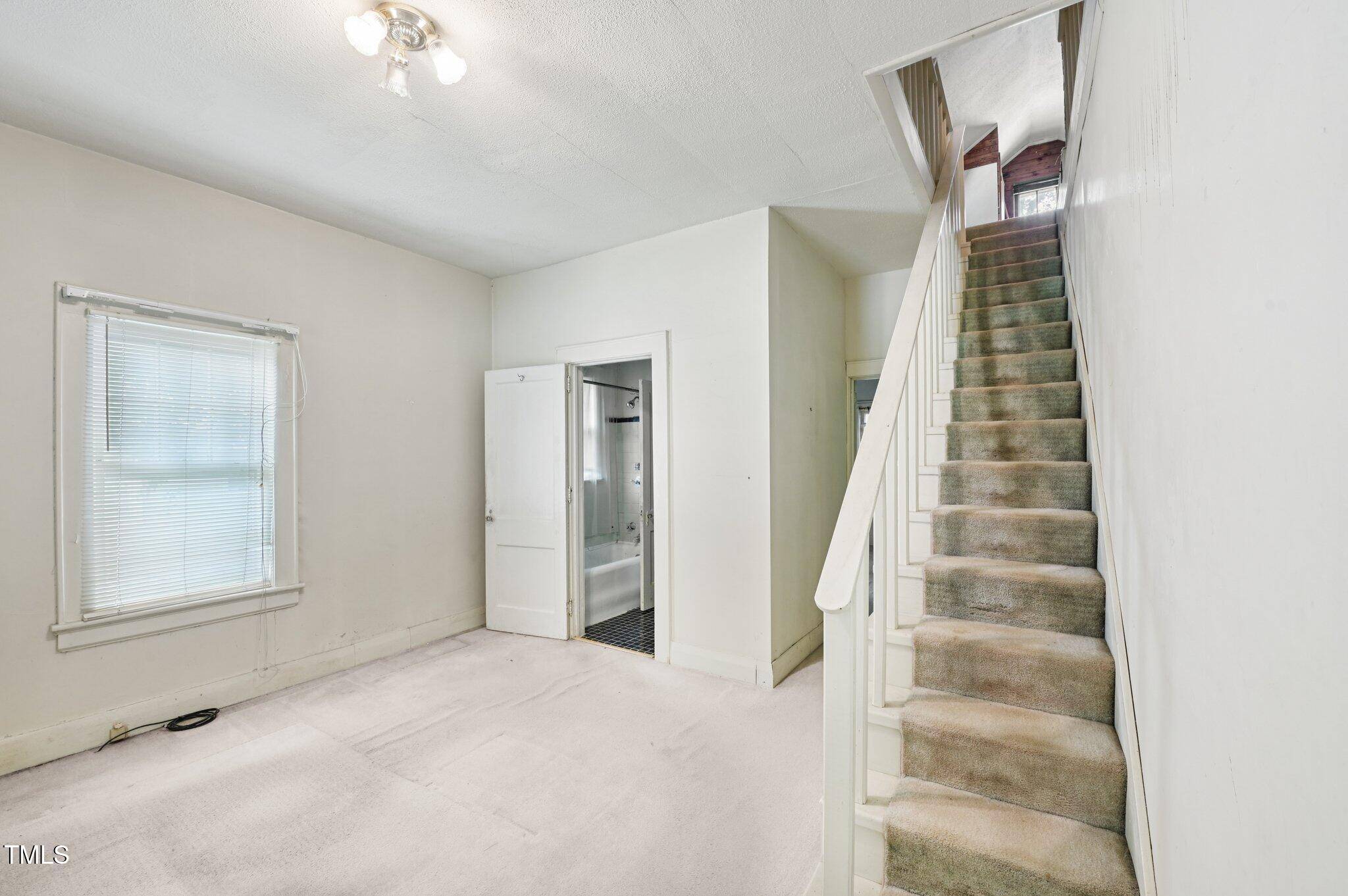 Durham, NC 27701,711 W Club Boulevard