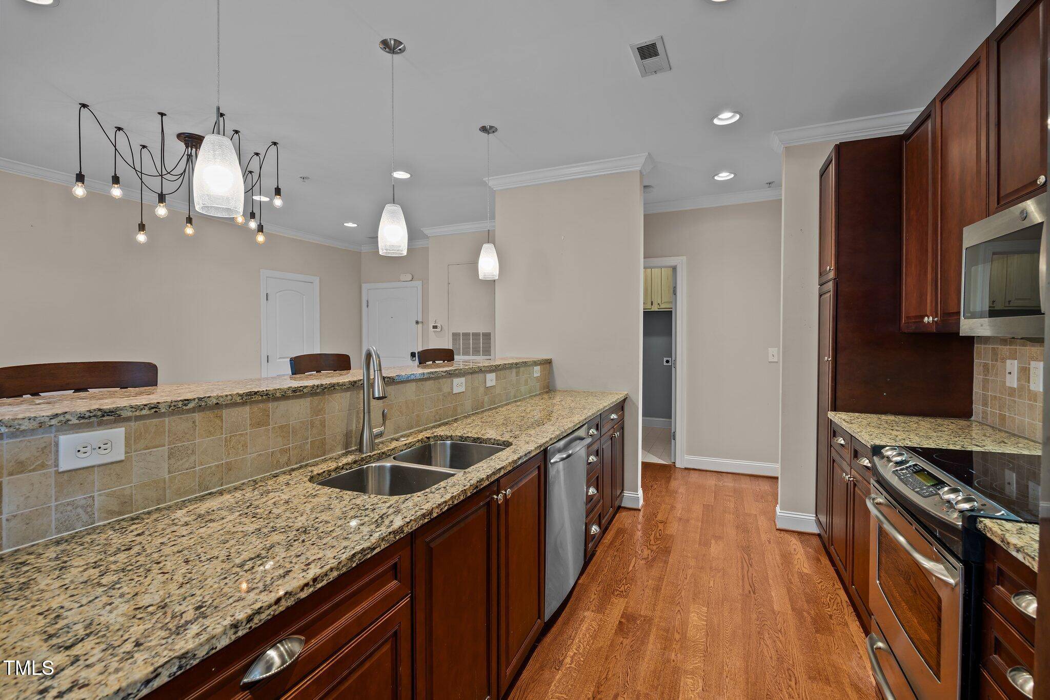 Durham, NC 27707,7250 751 Hwy #2202