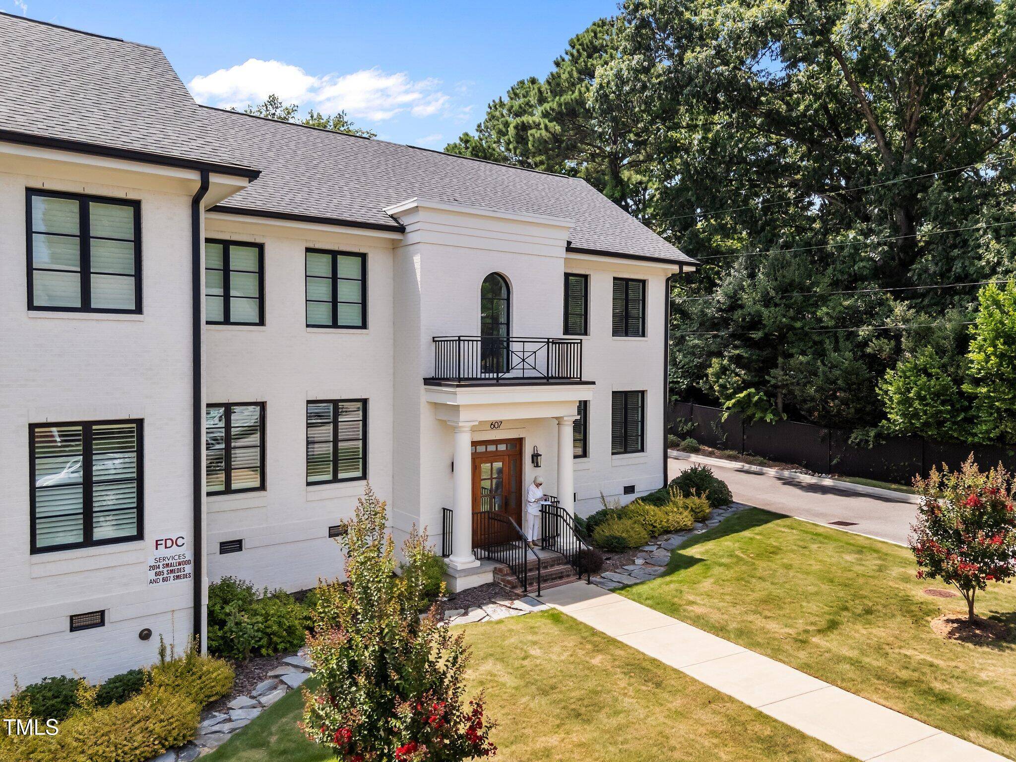 Raleigh, NC 27605,607 Smedes Place #A