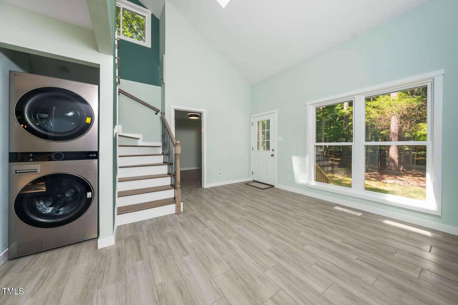Chapel Hill, NC 27516,9518 Coach Way