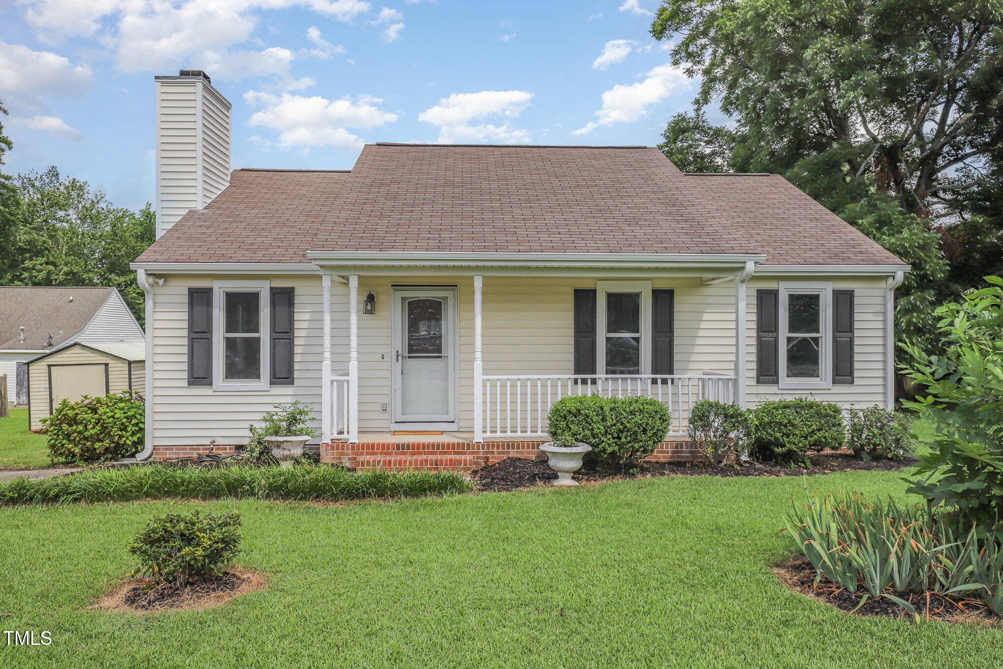 Holly Springs, NC 27540,321 Raleigh Street