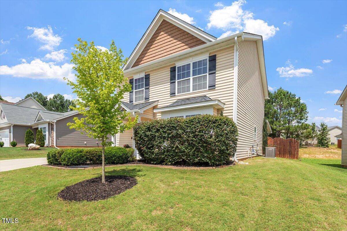 Fuquay Varina, NC 27526,845 Bridlemine Drive