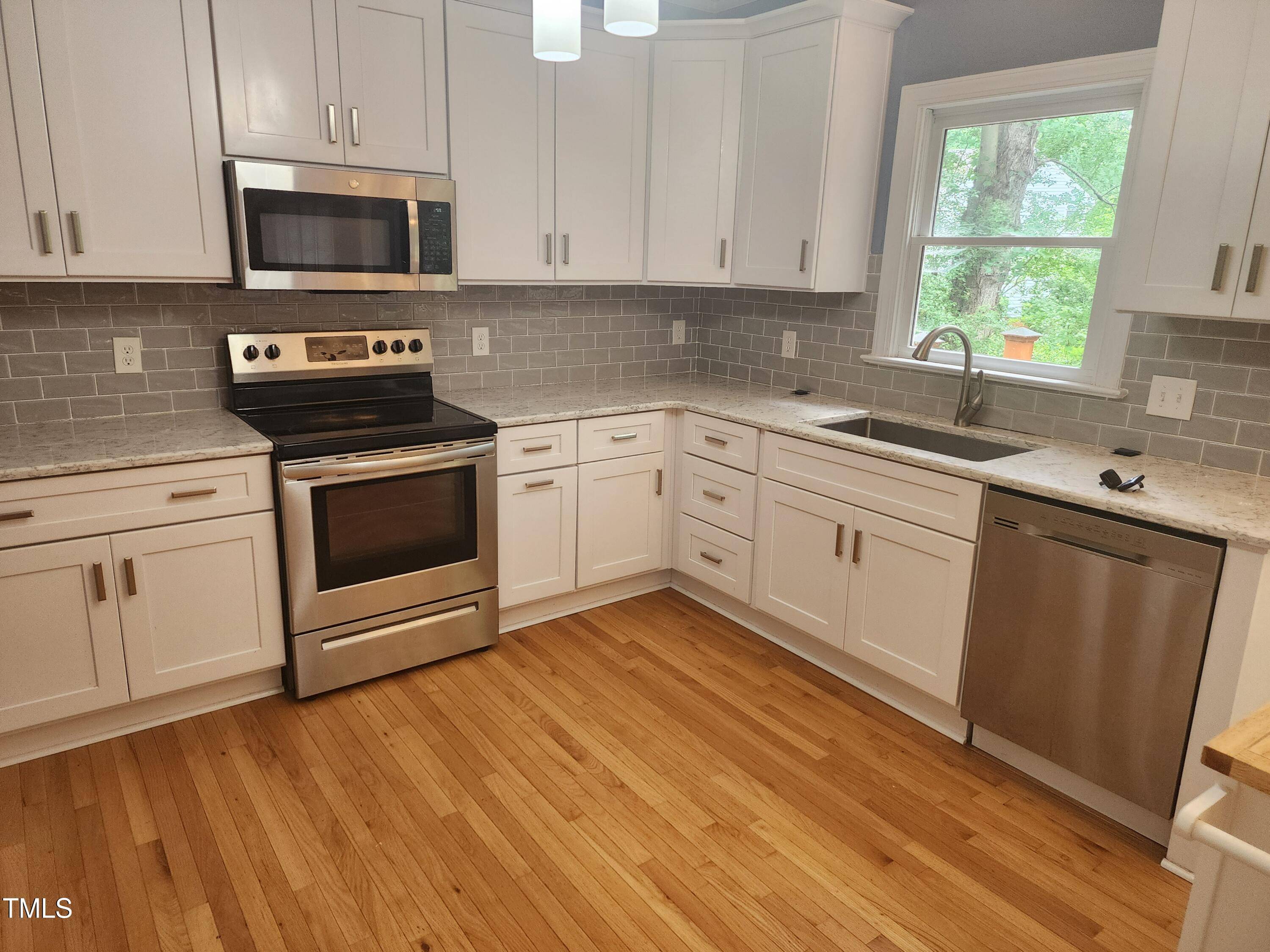 Cary, NC 27518,103 La Quinta Court