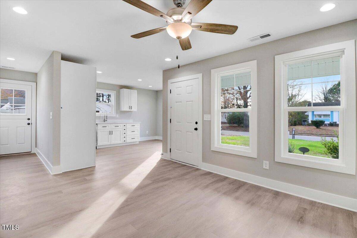 Clinton, NC 28328,315 Byrd Street