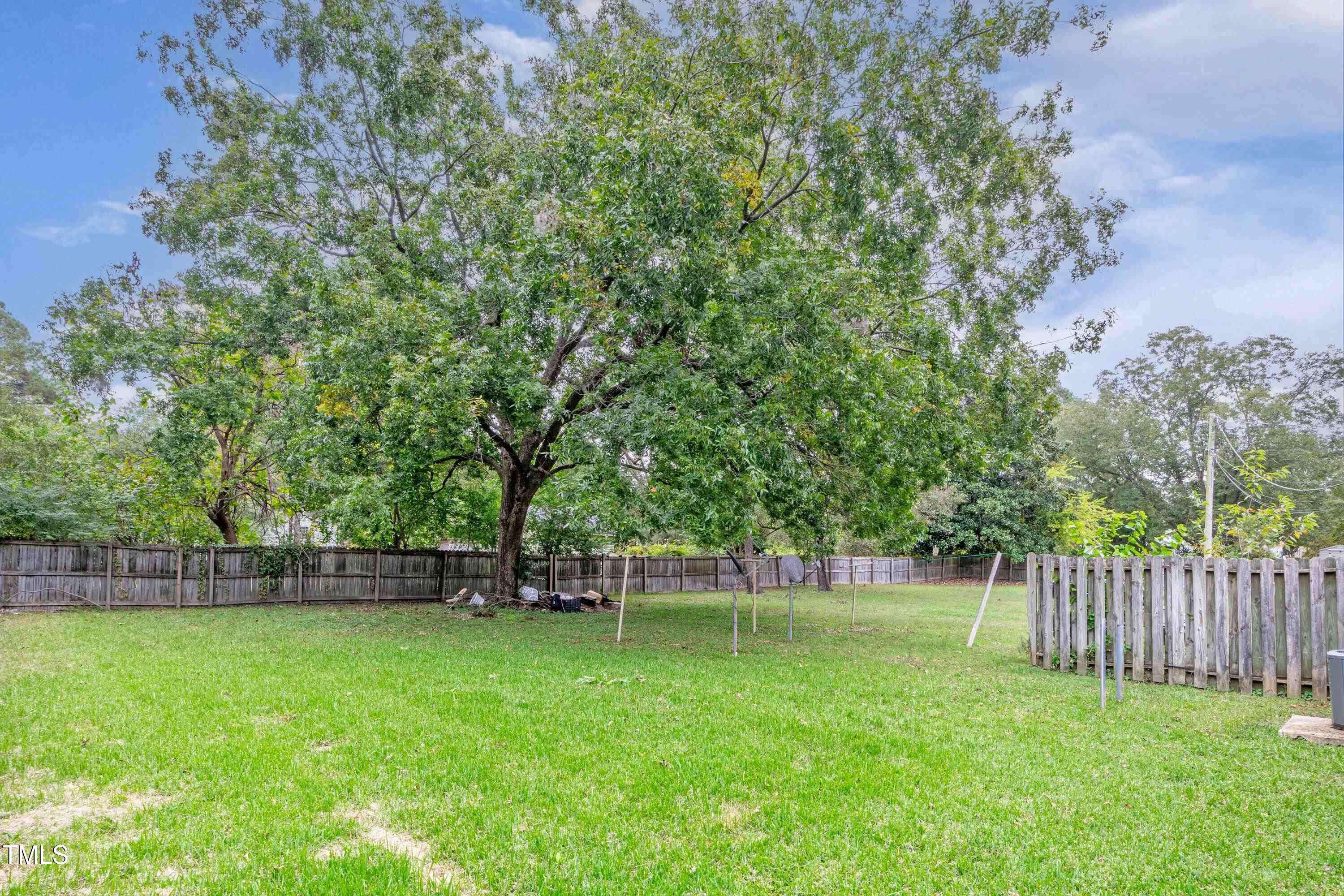 Selma, NC 27576,804 W Anderson Street