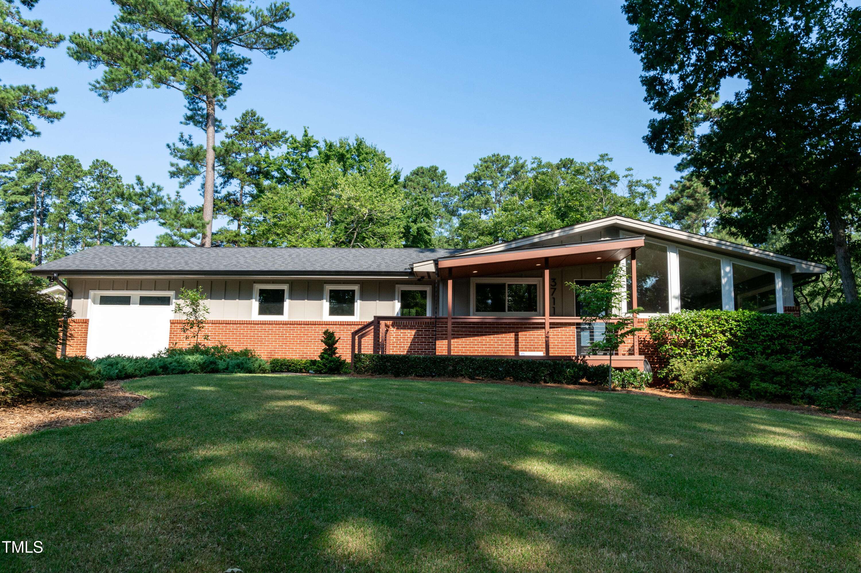 Raleigh, NC 27612,3711 Corbin Street