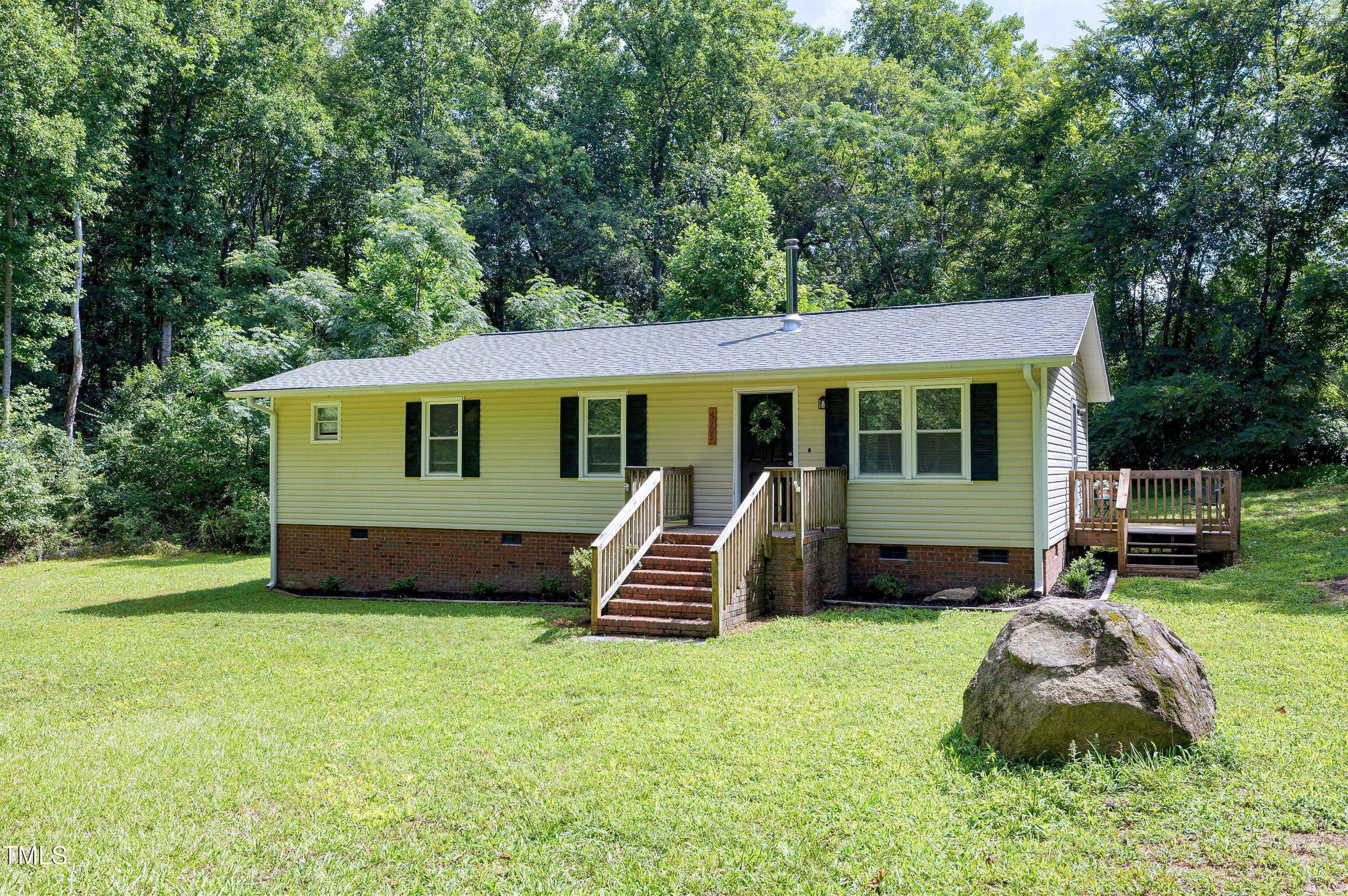 Zebulon, NC 27597,8905 Dukes Lake Road