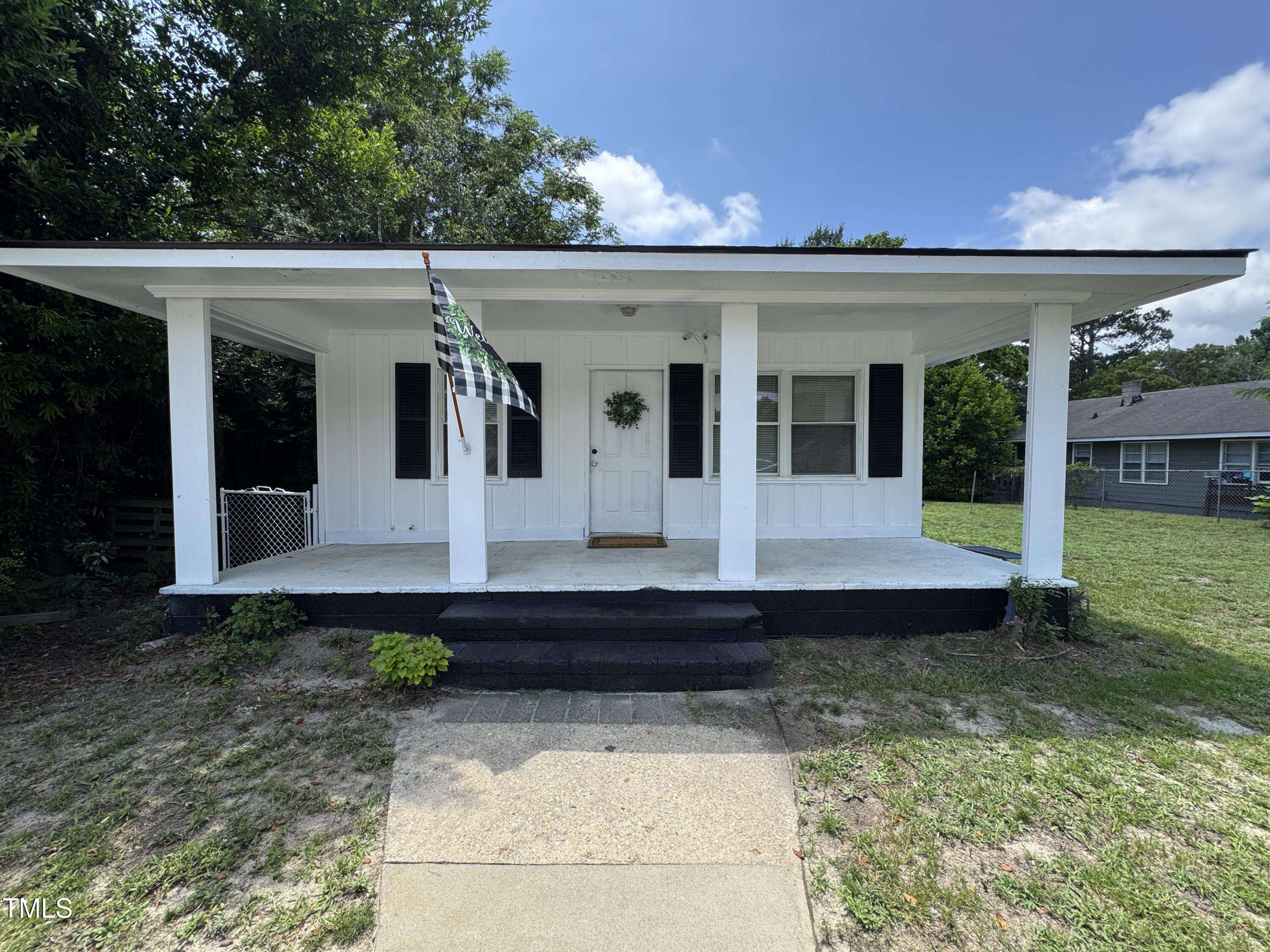 Spring Lake, NC 28390,122 S 5th Street