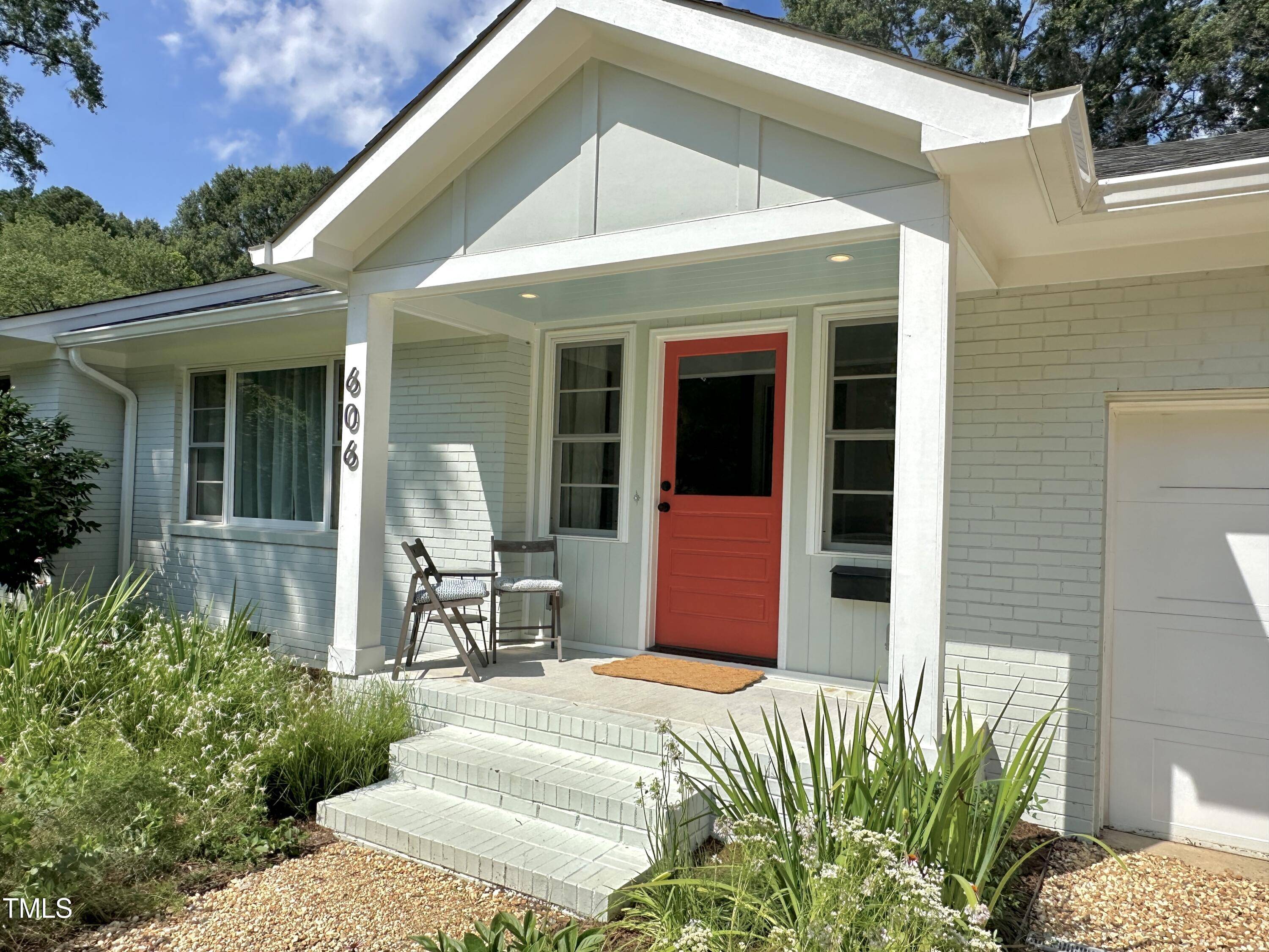 Carrboro, NC 27510,606 Hillsborough Road