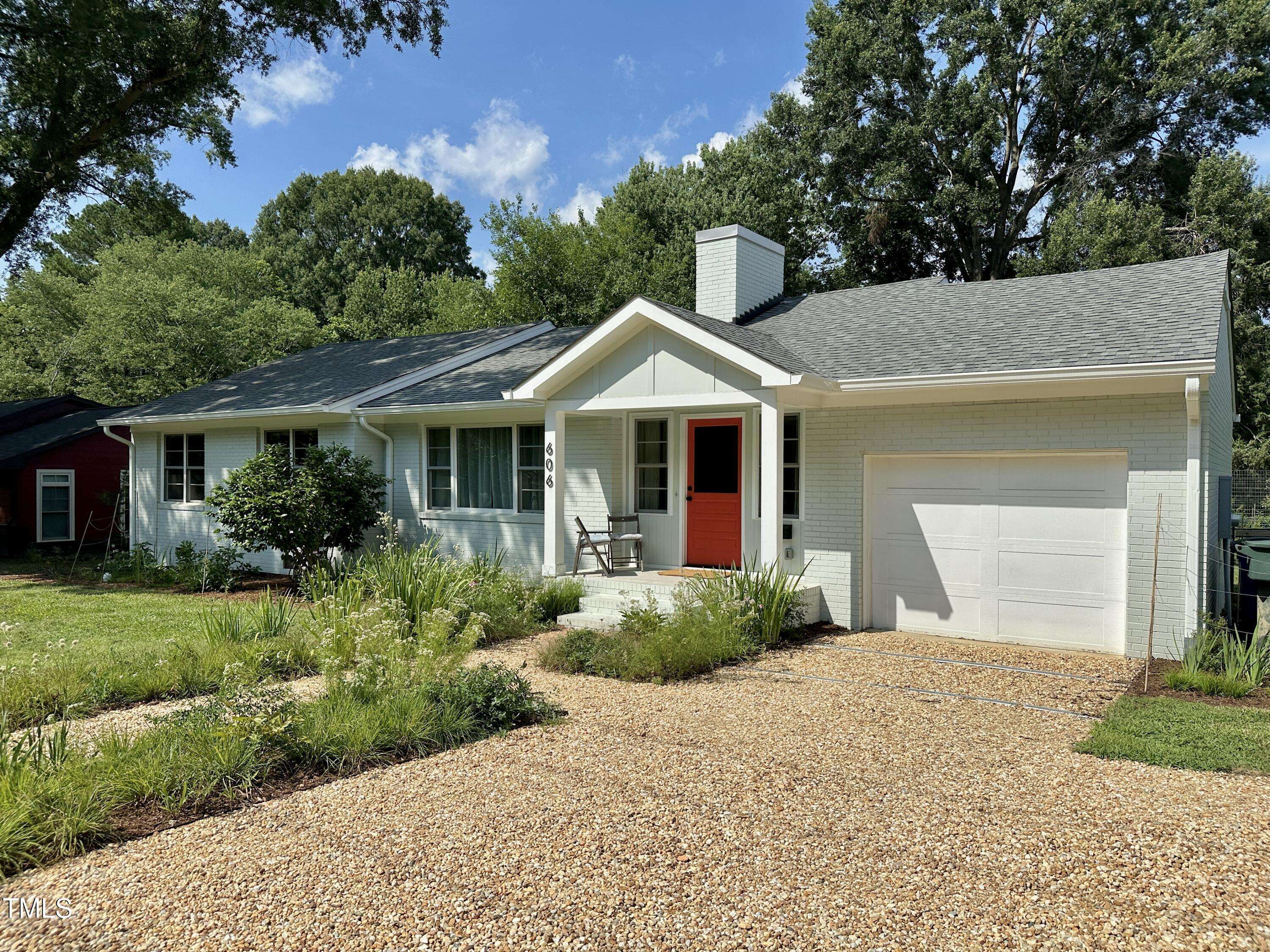 Carrboro, NC 27510,606 Hillsborough Road