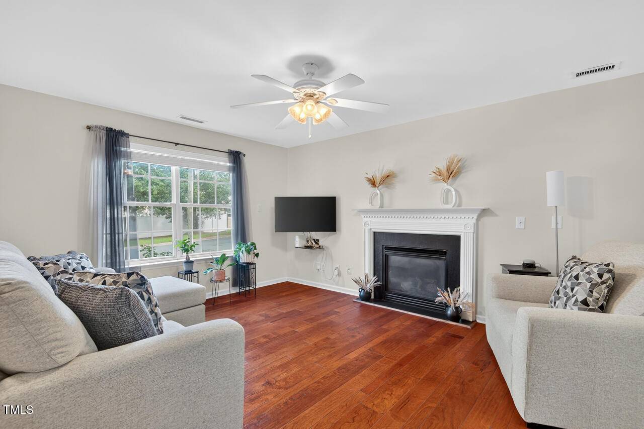 Durham, NC 27704,5 Ocean Court