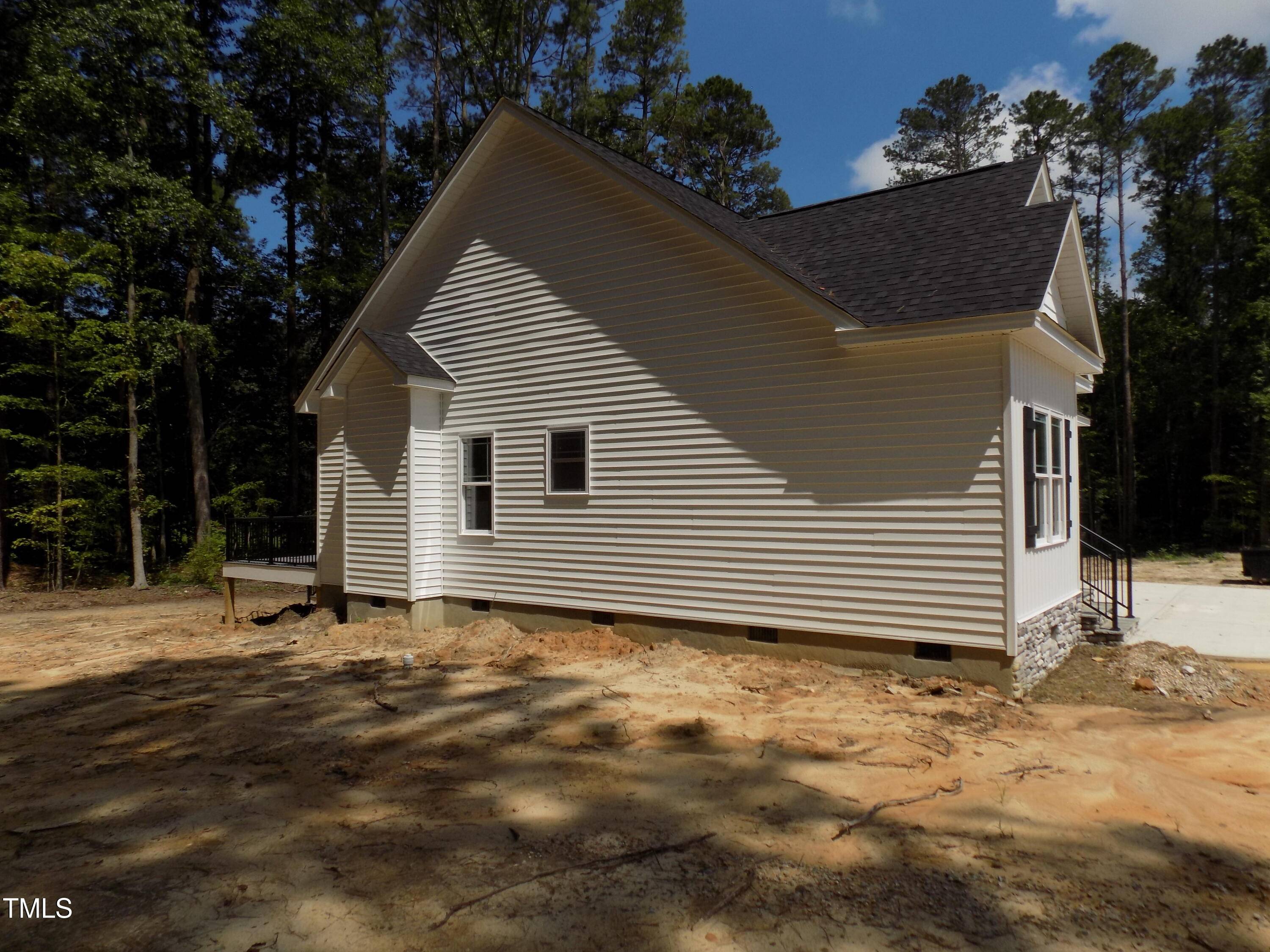 Louisburg, NC 27549,560 S N C  39 Highway