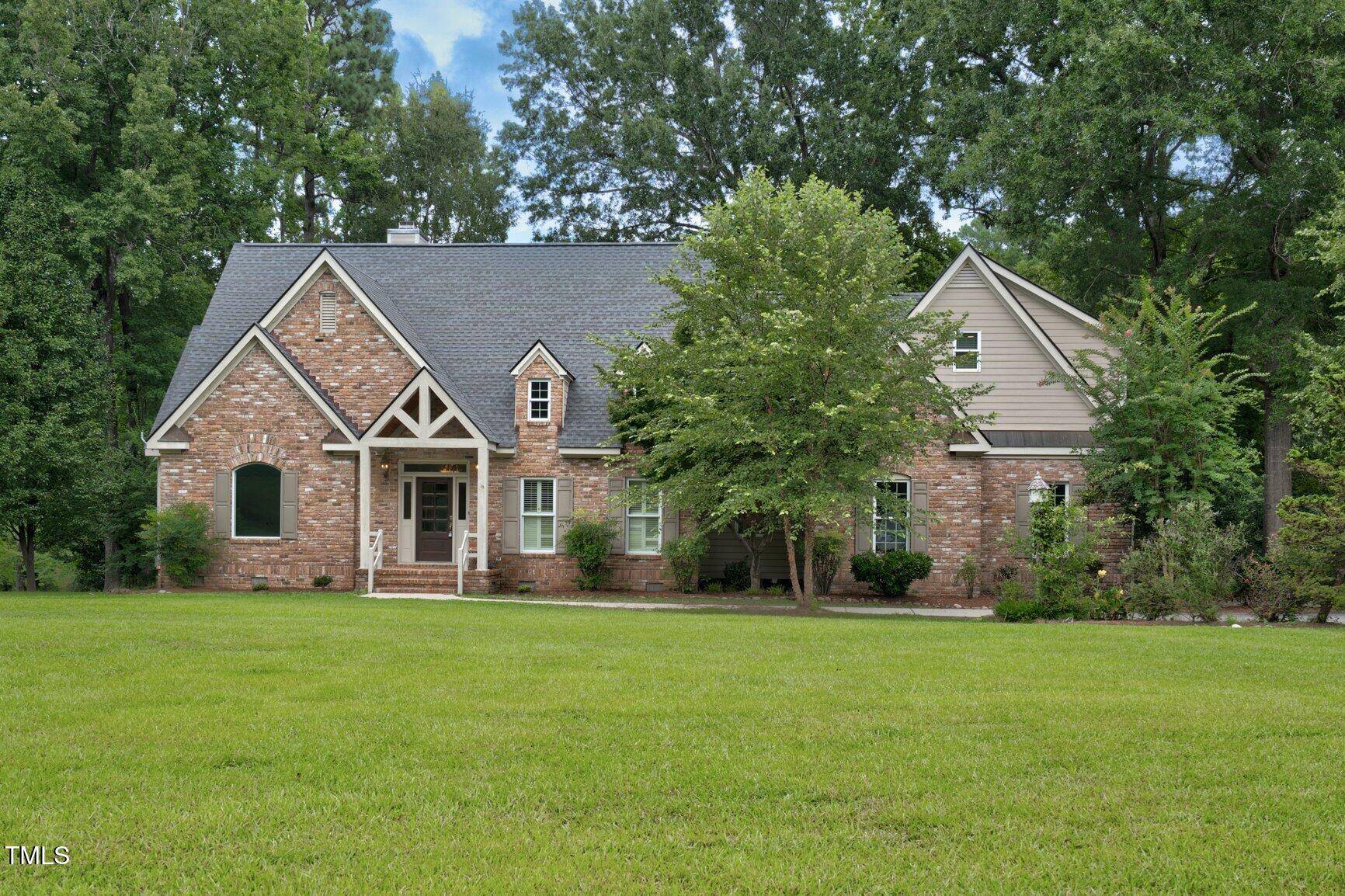 Rocky Mount, NC 27803,5422 Lochmere Bay Drive