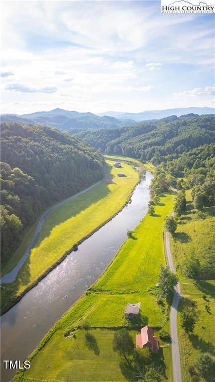 Crumpler, NC 28617,000 Ballou Farm Road