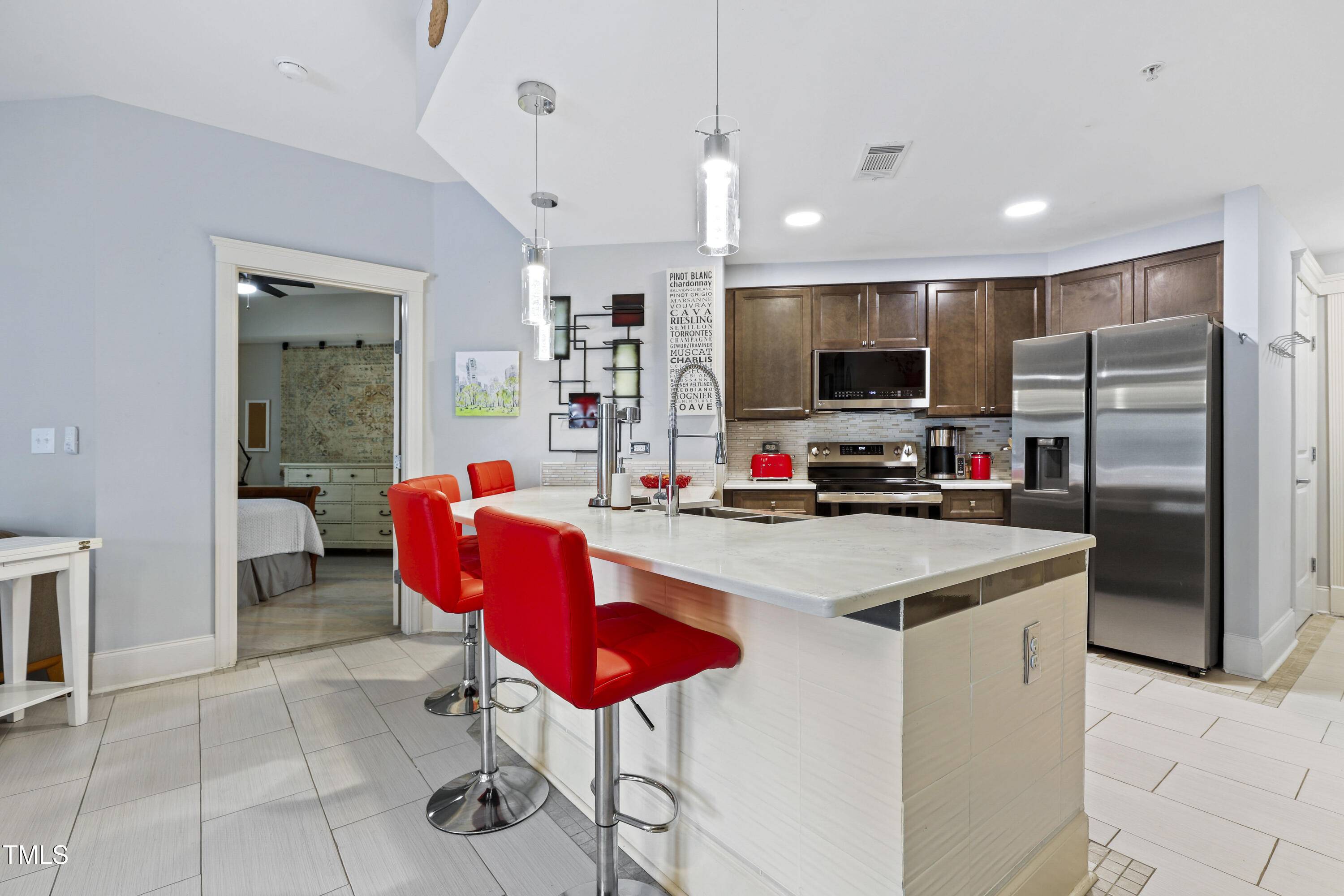 Raleigh, NC 27603,222 Glenwood Avenue #219