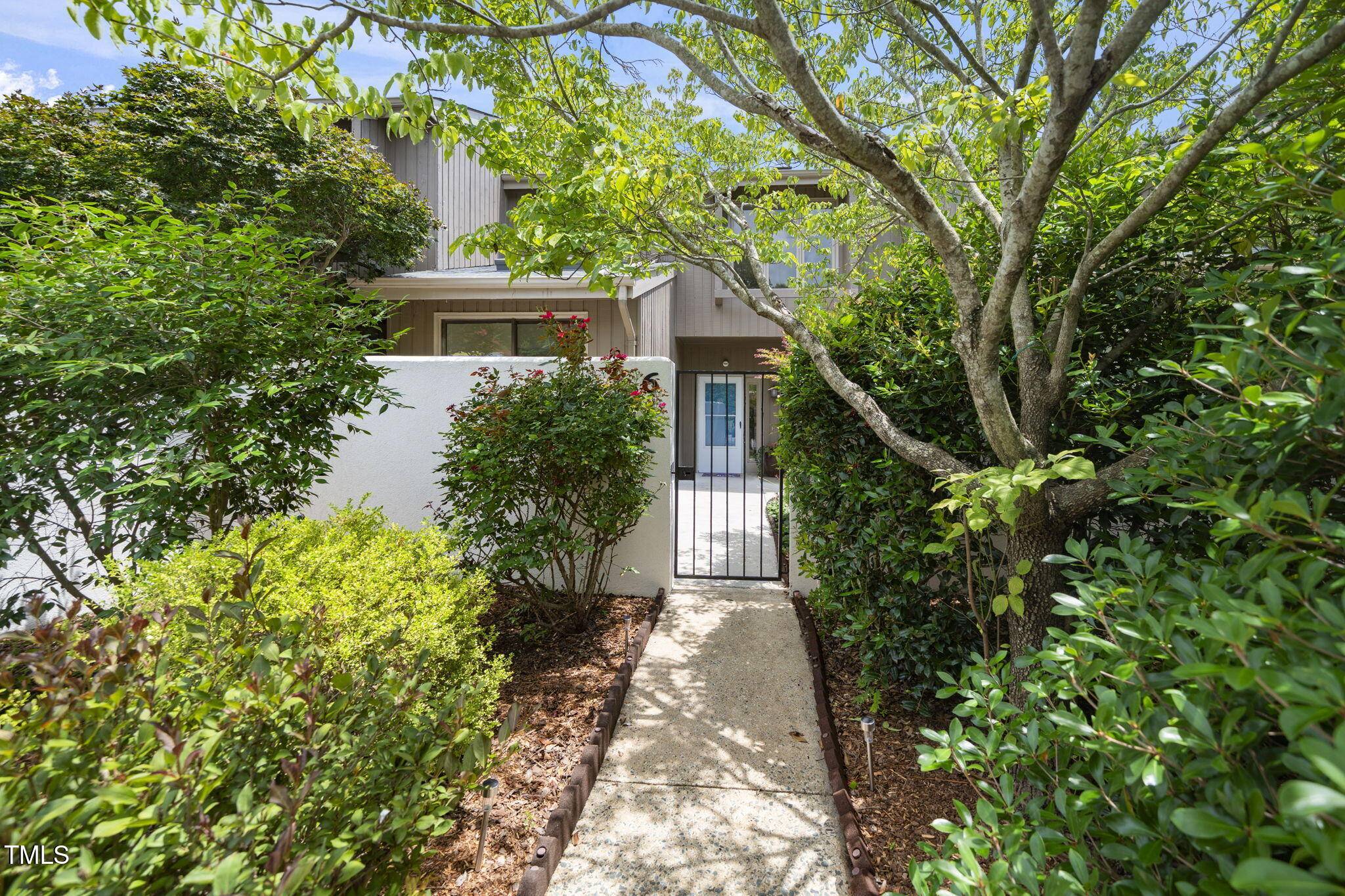 Chapel Hill, NC 27517,6 Weybridge Place