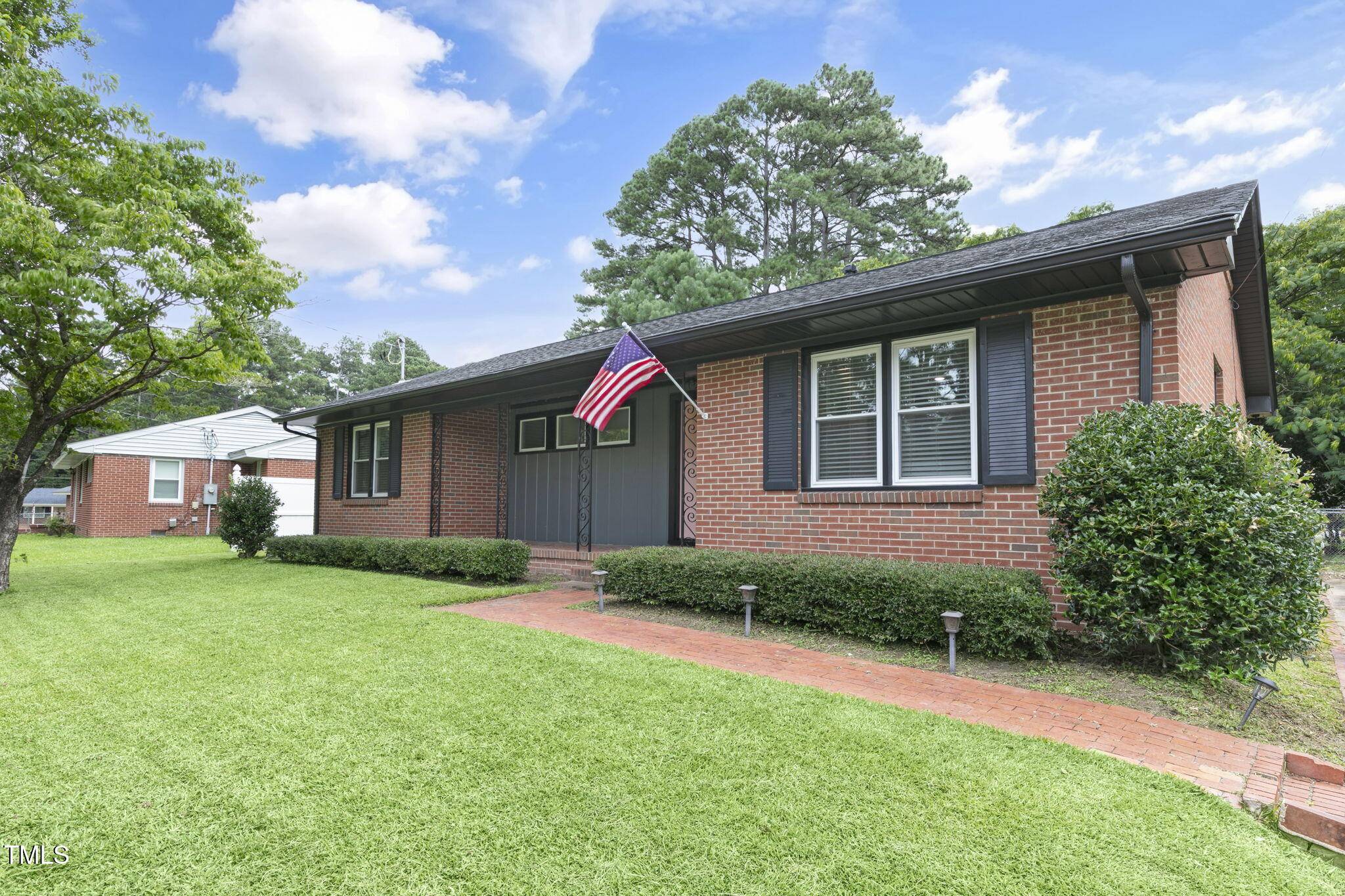 Wilson, NC 27893,606 Hawthorne Lane