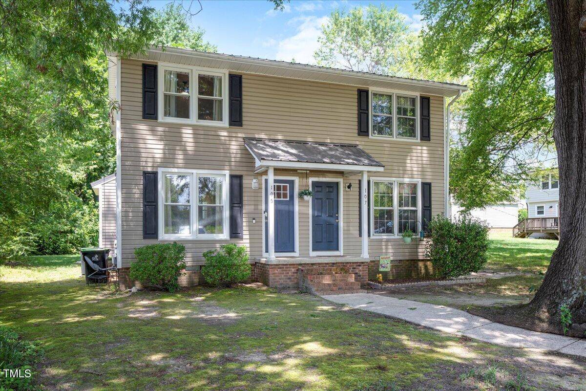 Apex, NC 27502,105/107 N Mason Street