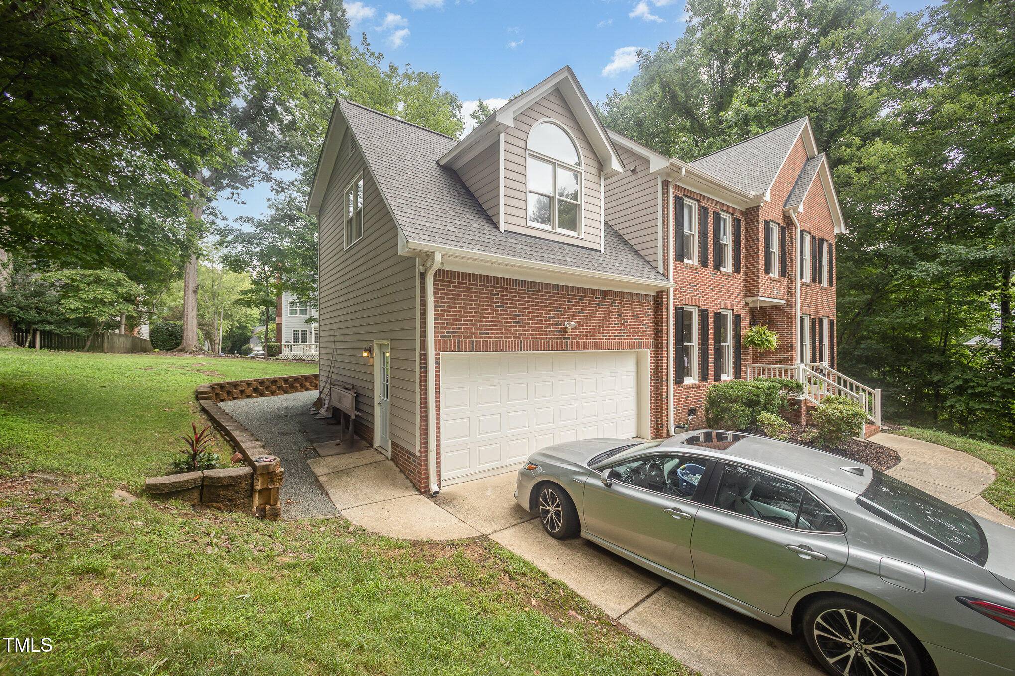 Chapel Hill, NC 27516,102 Highstream Place
