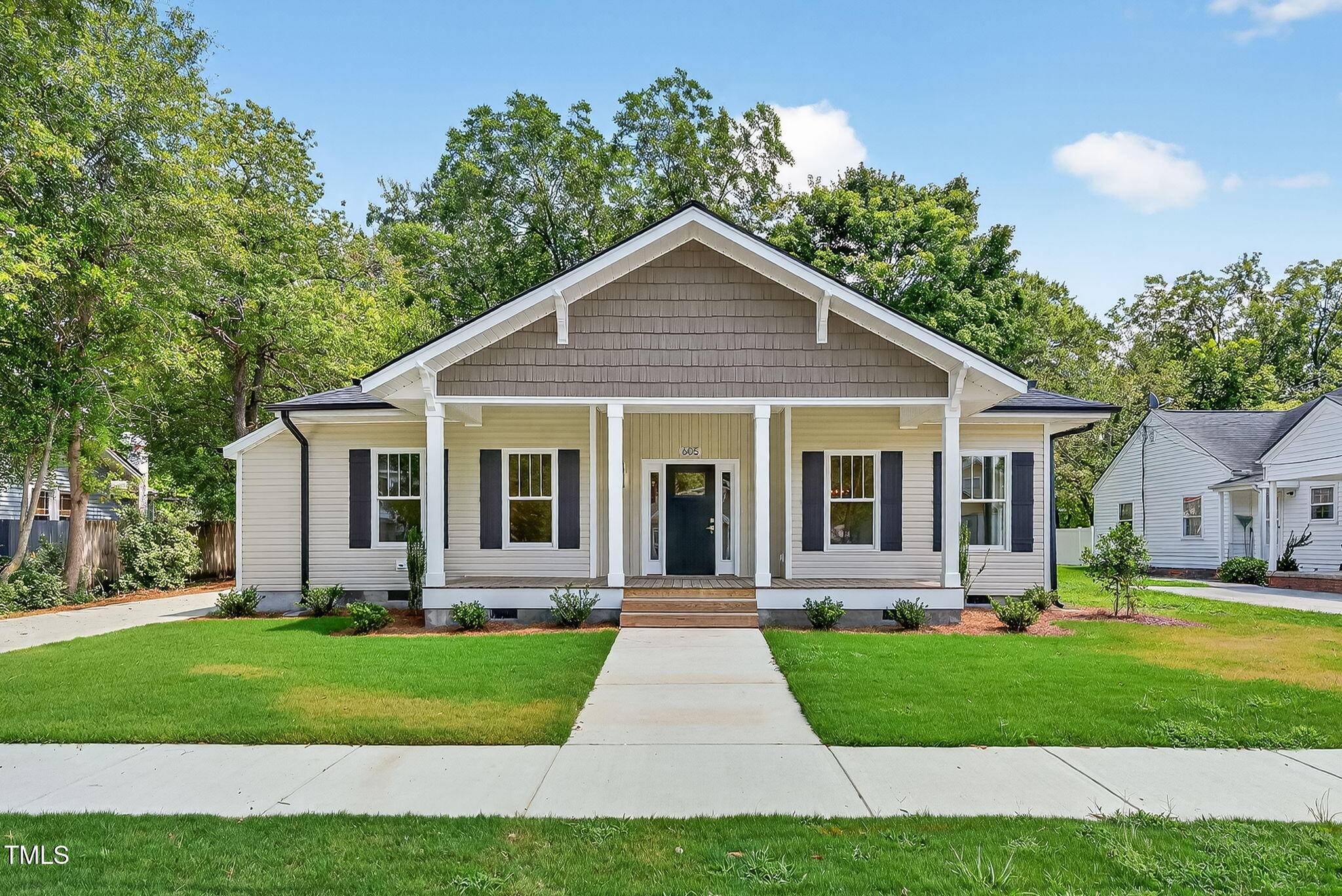 Dunn, NC 28334,605 S Layton Avenue