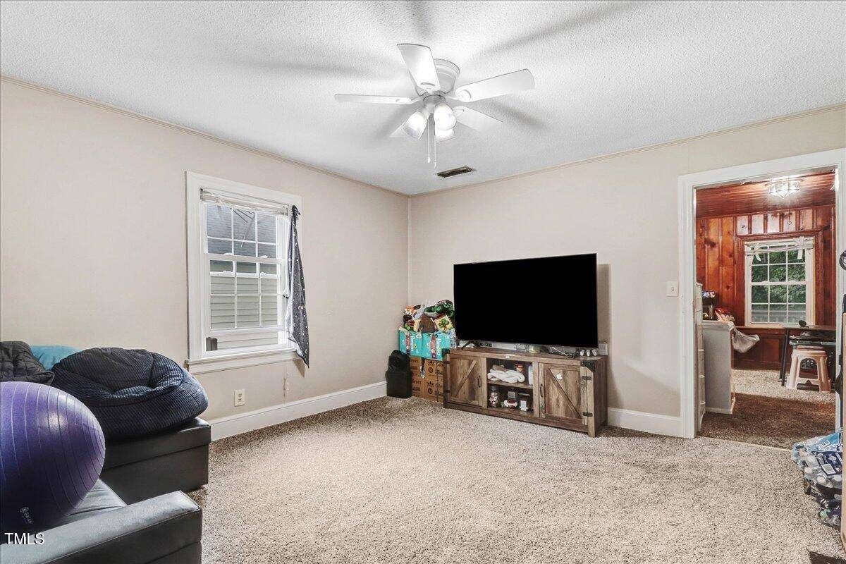 Smithfield, NC 27577,717 S Second Street