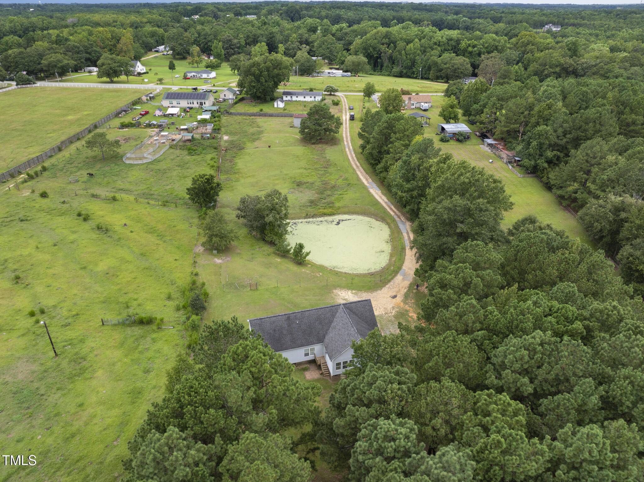 Angier, NC 27501,204 West Road