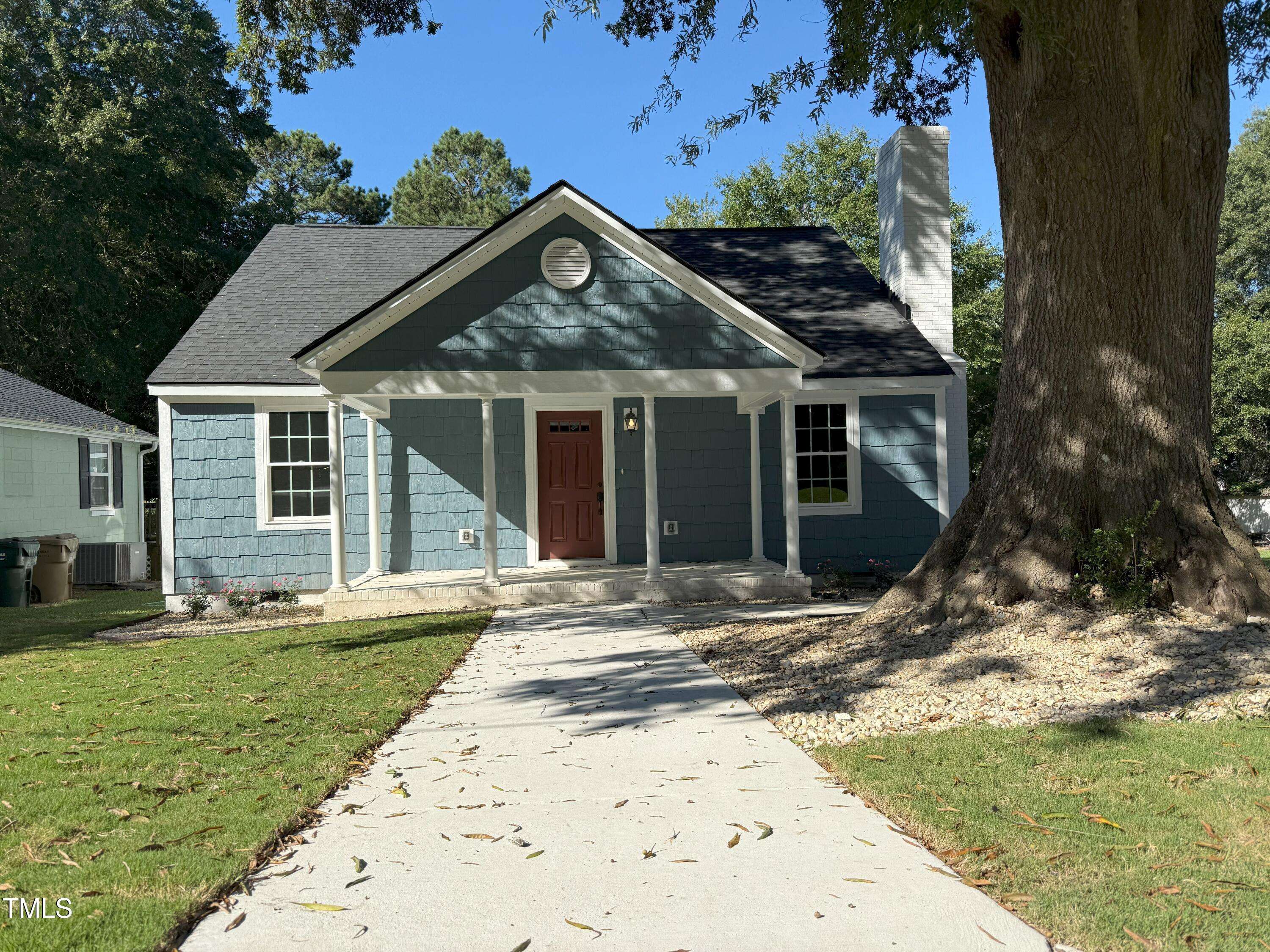 Clayton, NC 27520,203 W W Blanche Street