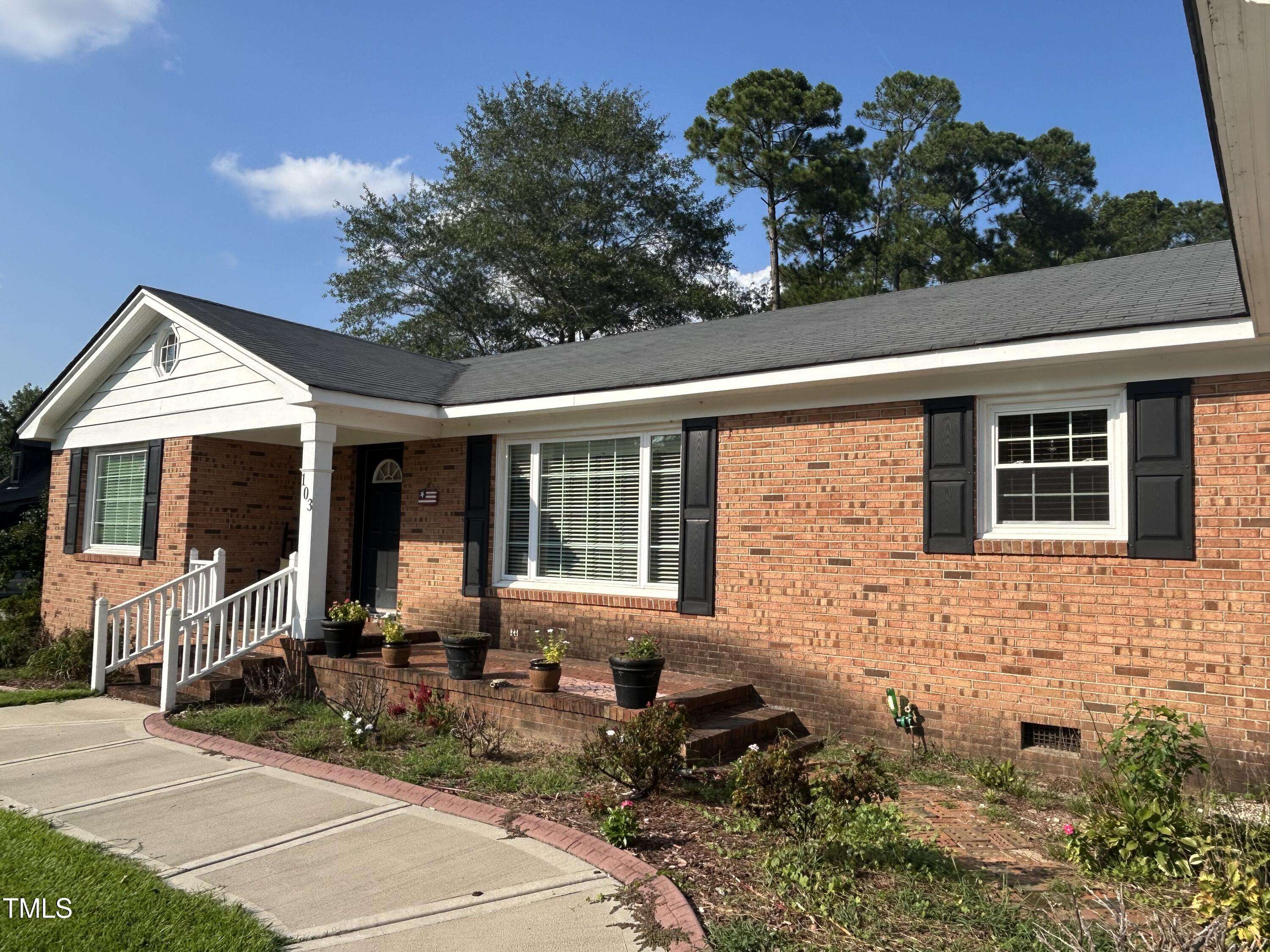 Dunn, NC 28334,103 Crepe Myrtle Lane