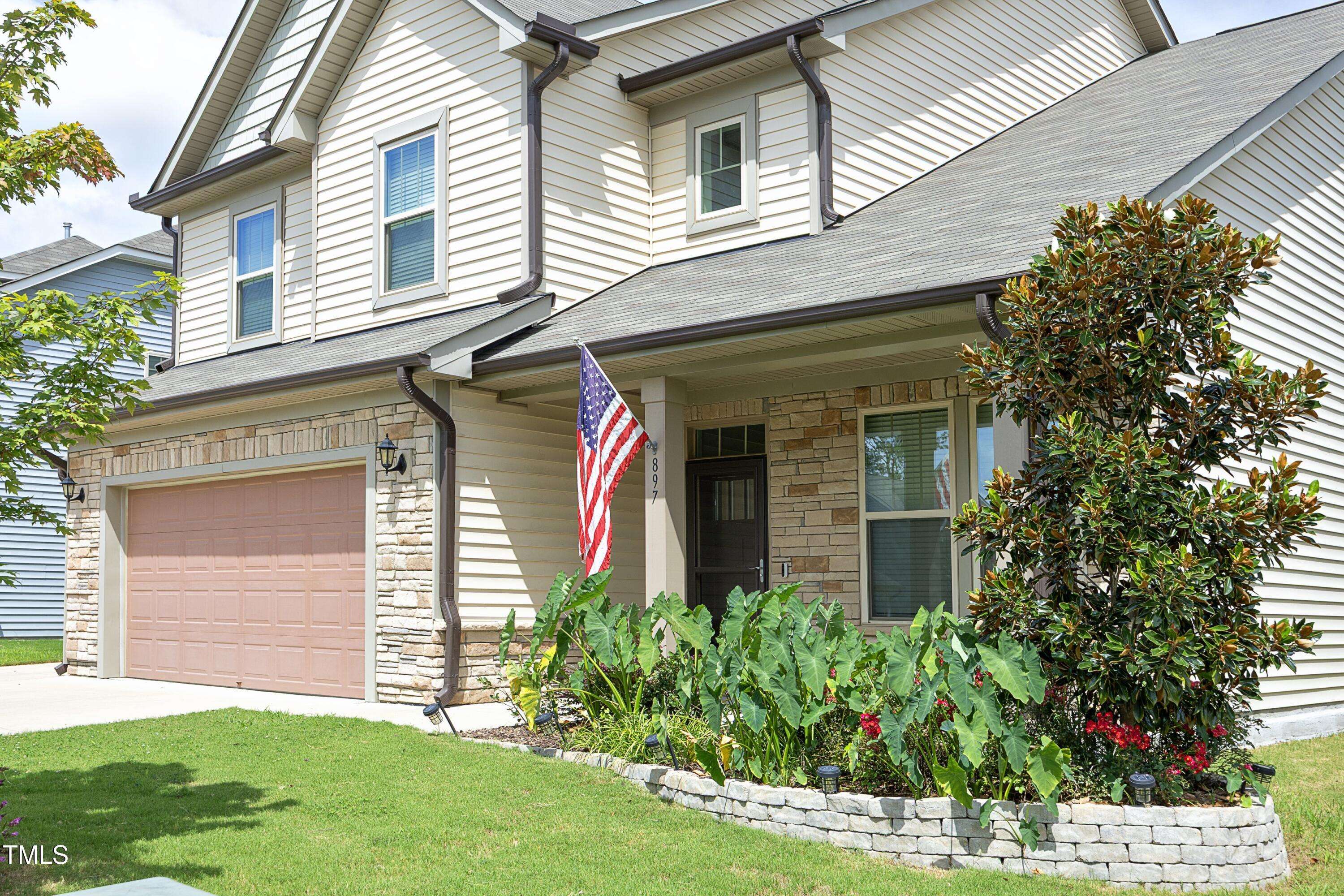 Zebulon, NC 27597,897 Golden Plum Lane