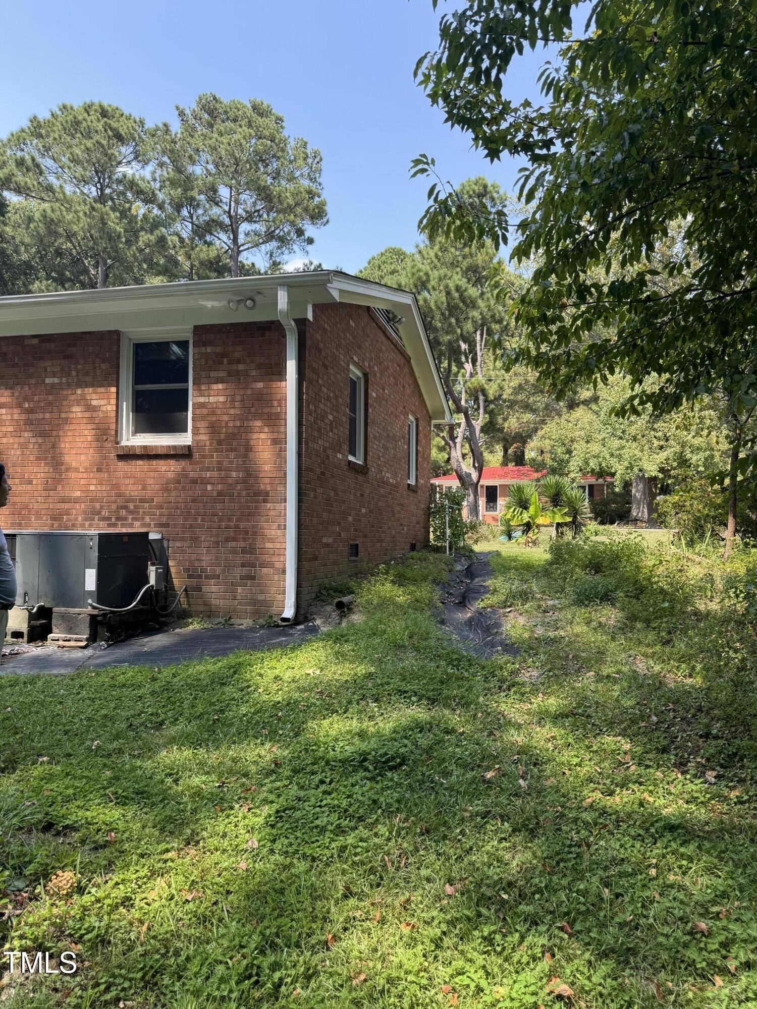 Zebulon, NC 27597,112 E Franklin Street