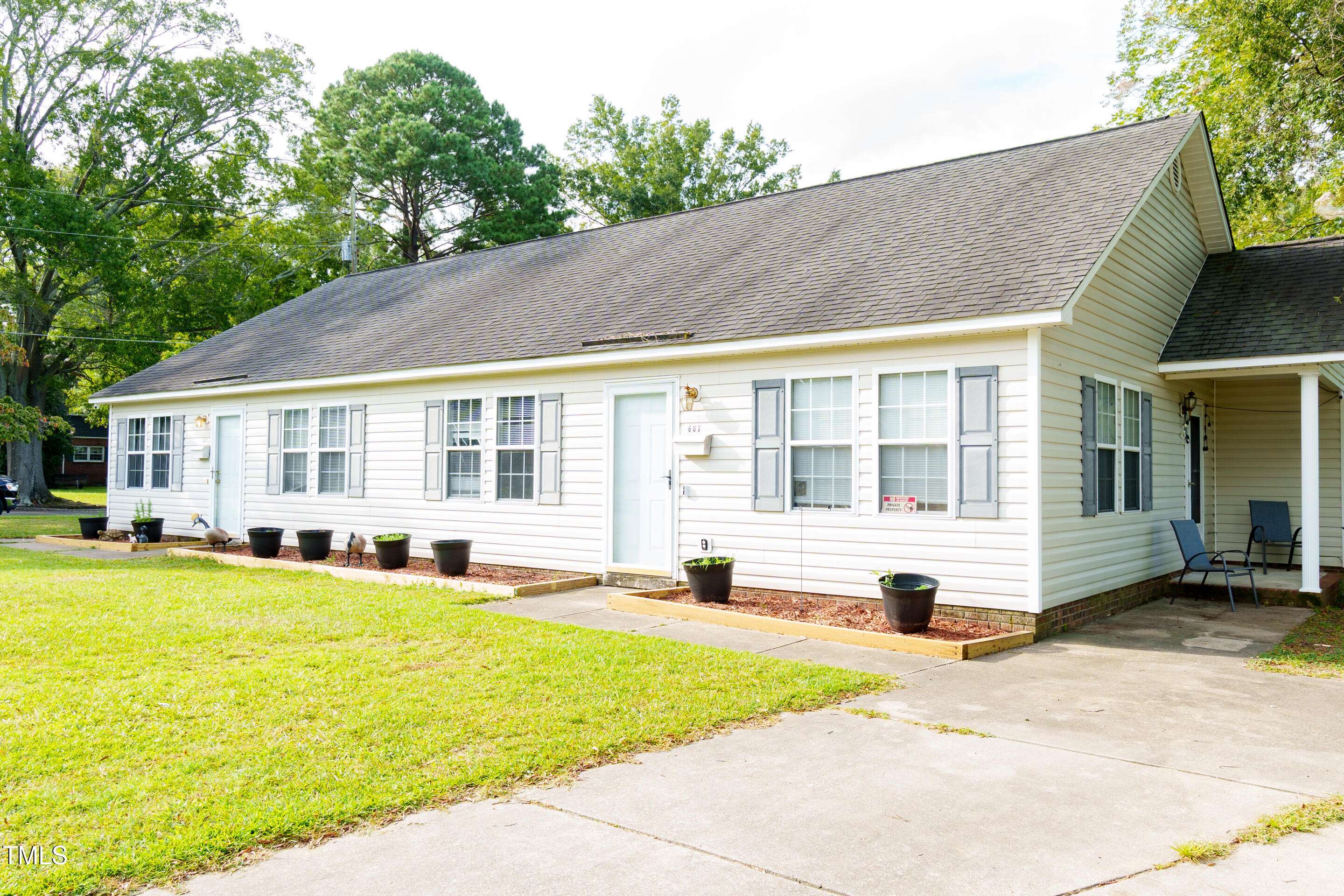 Selma, NC 27576,601 W Anderson Street