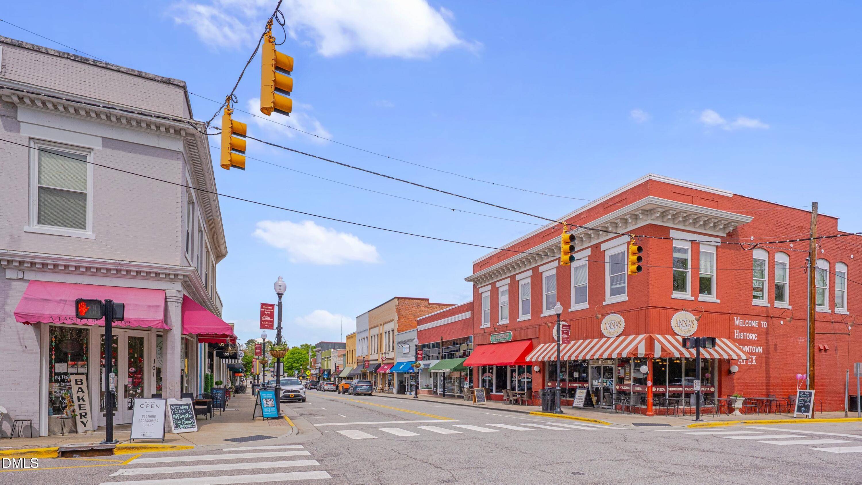 Apex, NC 27502,309 Culvert Street