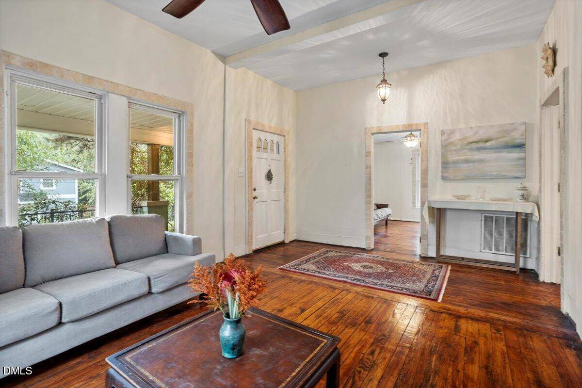 Raleigh, NC 27601,206 N State Street