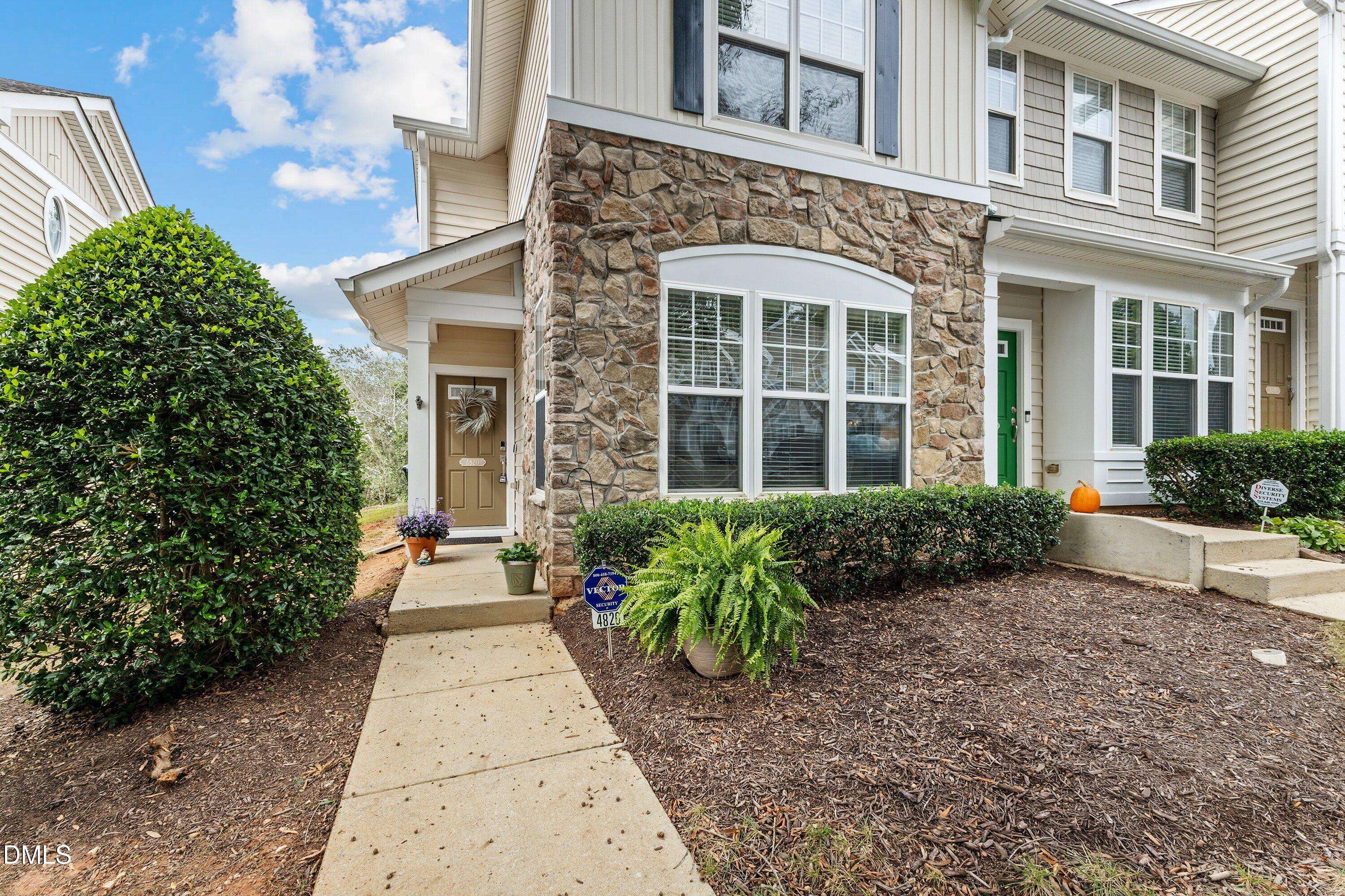 Raleigh, NC 27612,4820 Sir Duncan Way