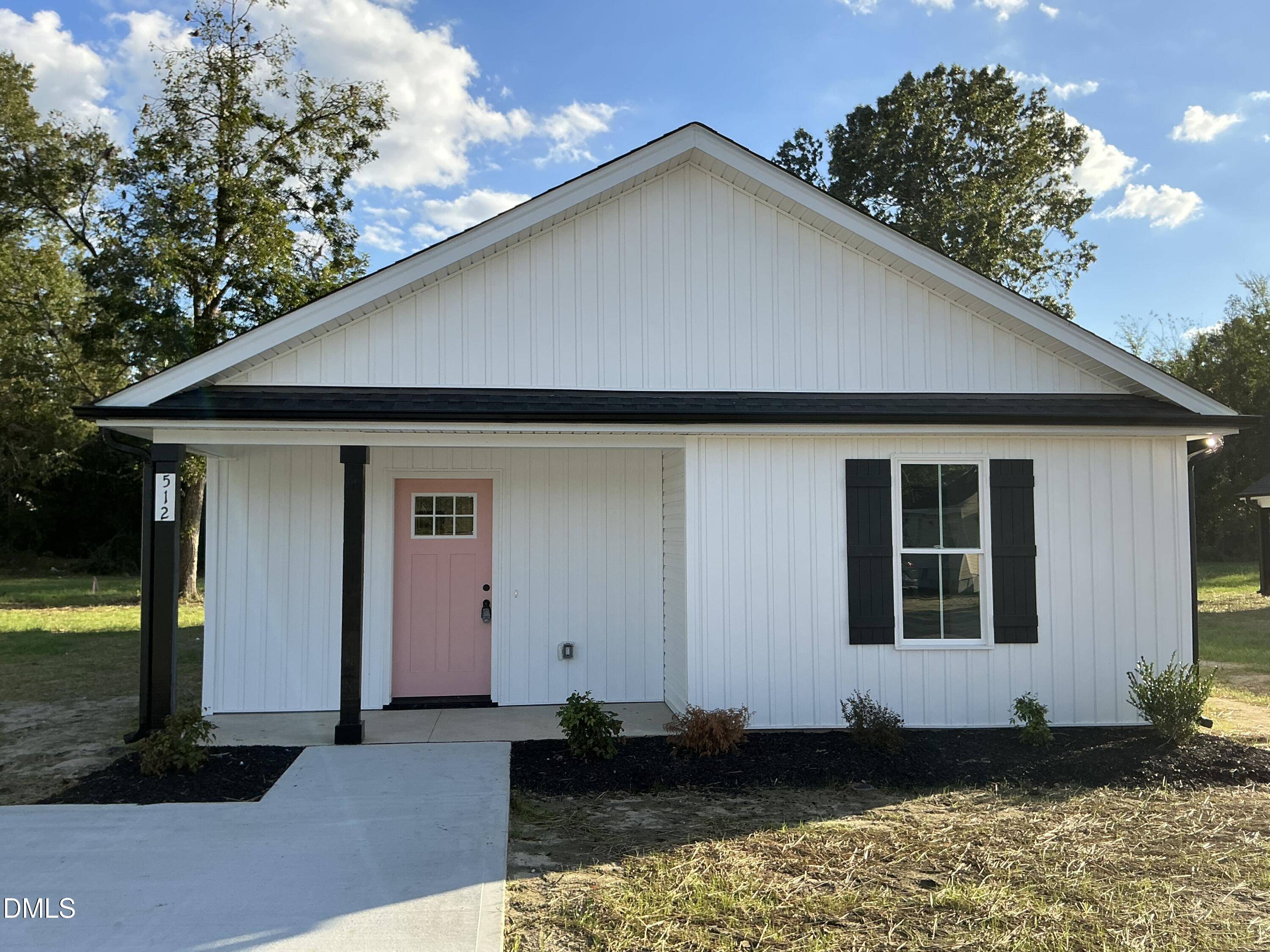 Smithfield, NC 27577,512 Crump St Street