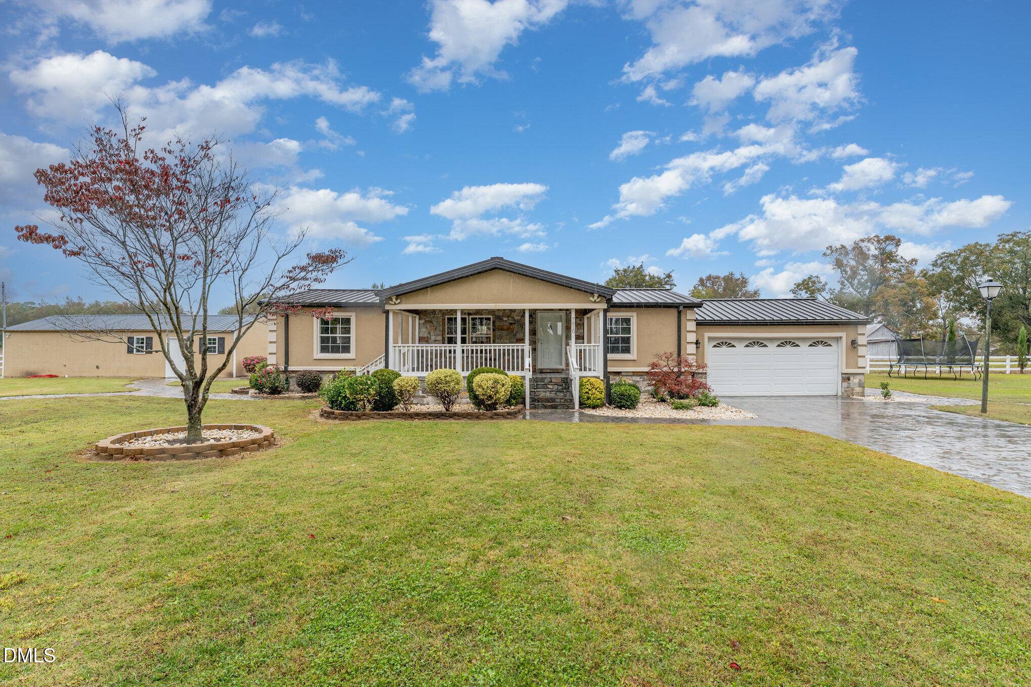 Four Oaks, NC 27524,7810 Us Highway 301