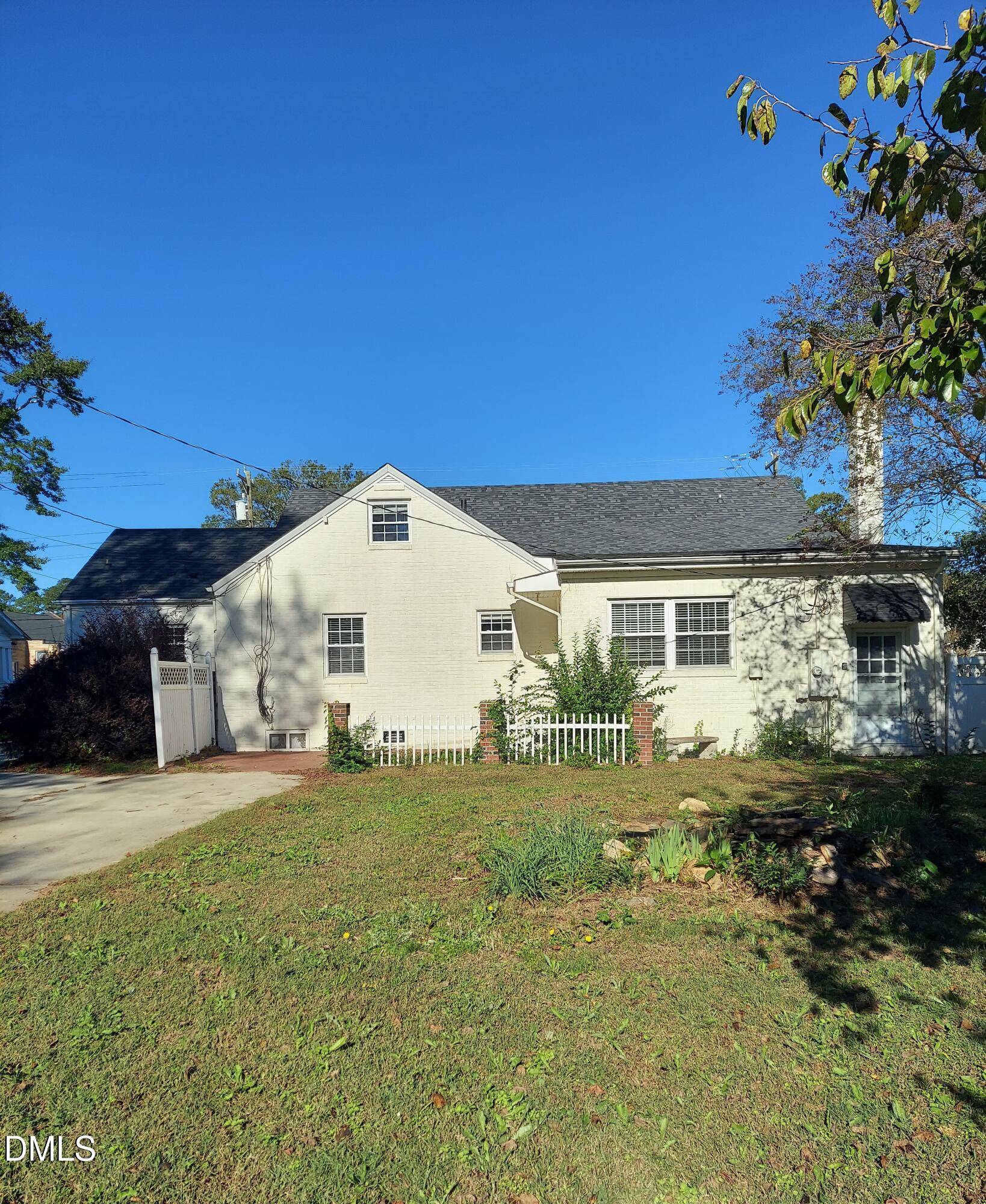 Pine Level, NC 27568,110 N Peedin Avenue