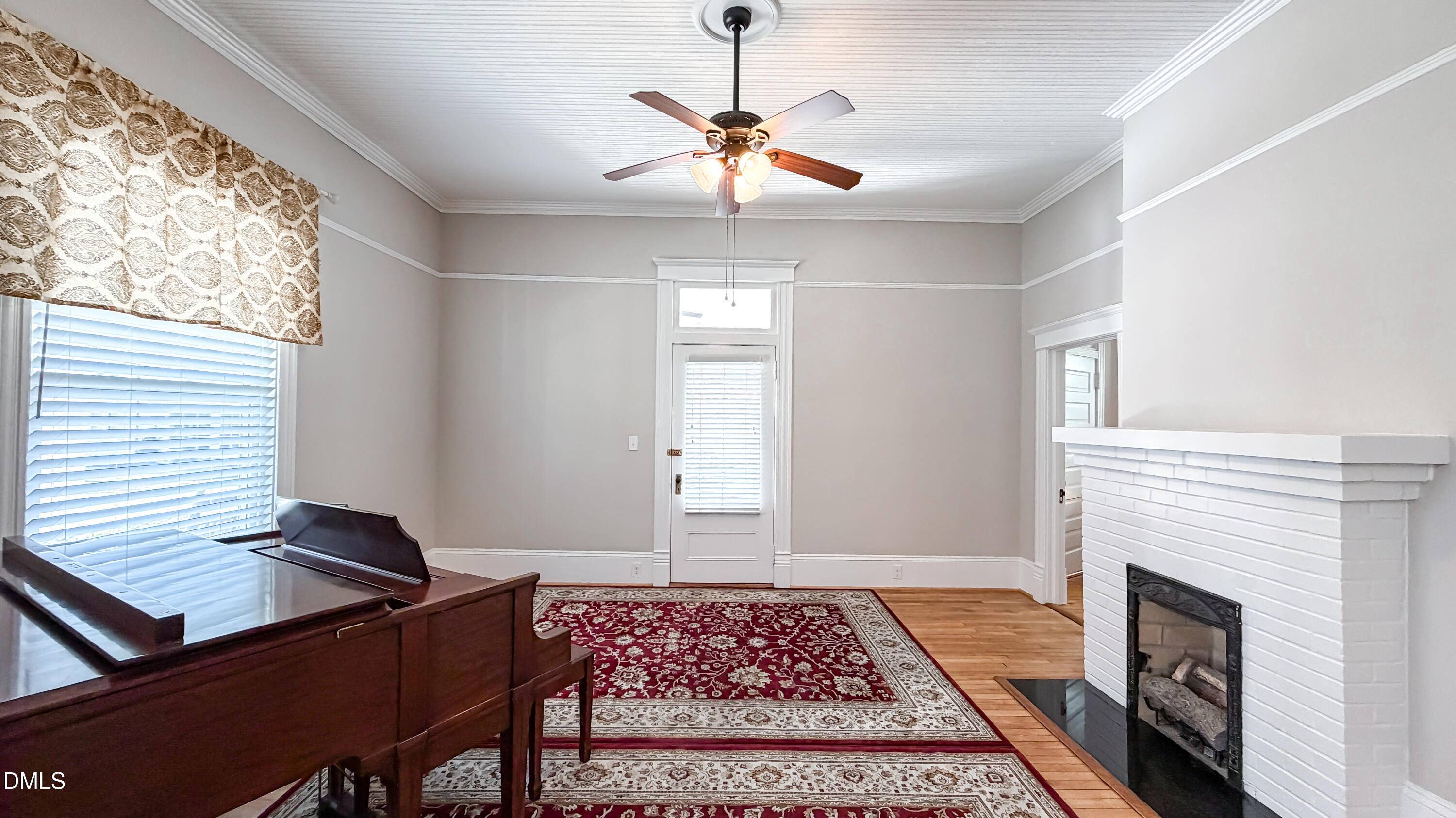 Smithfield, NC 27577,216 S 4th Street