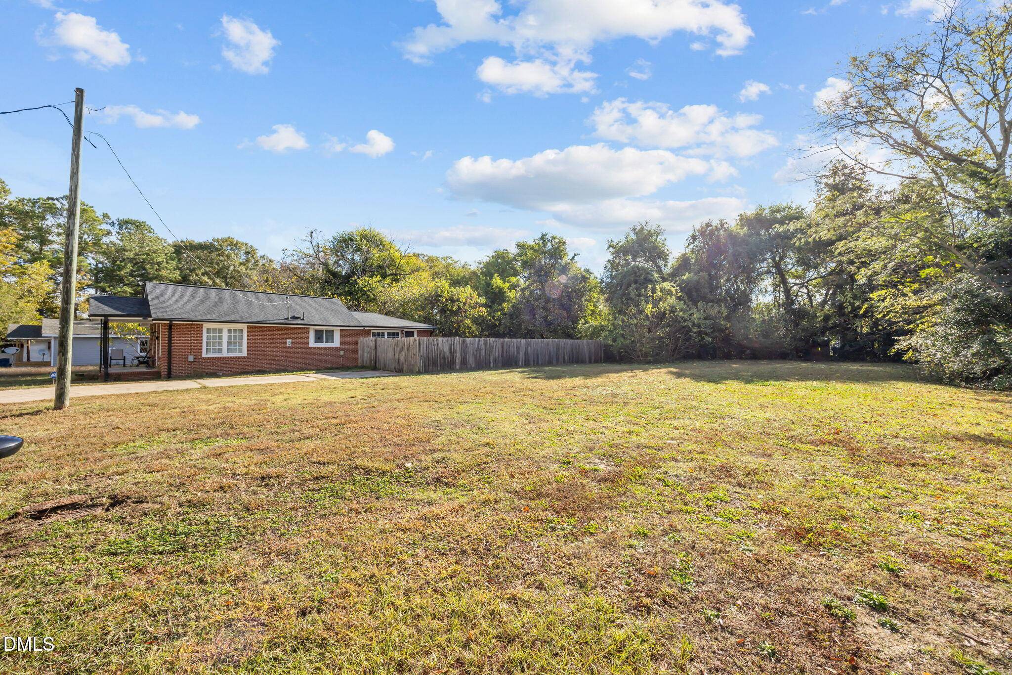 Dunn, NC 28334,102 N Jackson Street