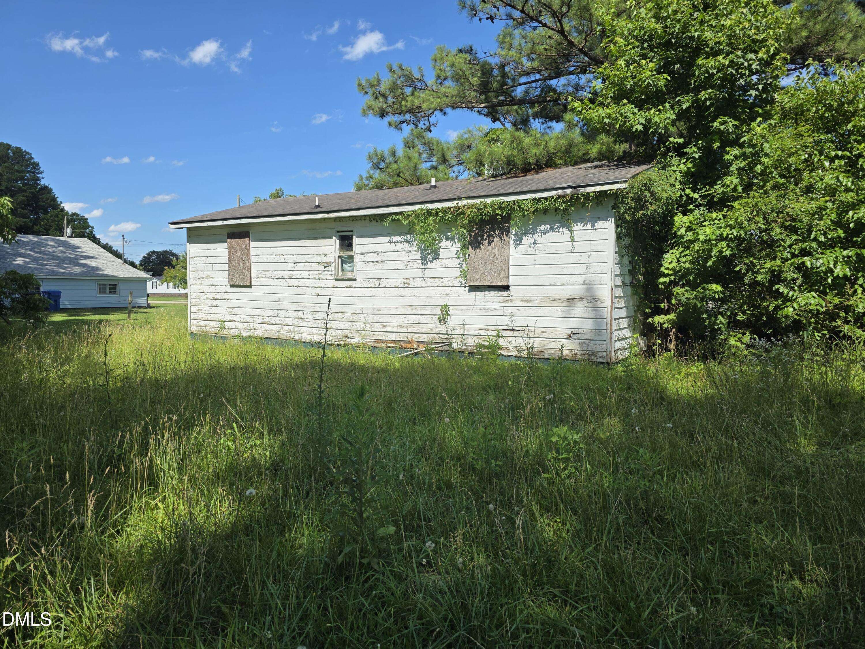 Elm City, NC 27822,109 N Tyson Lane