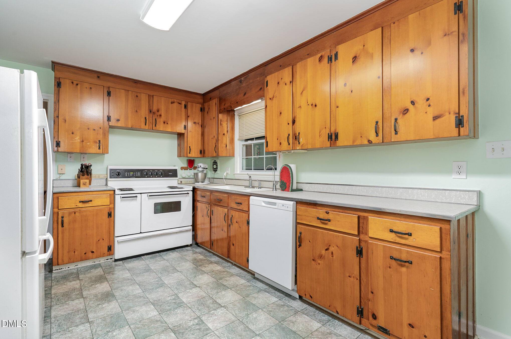 Garner, NC 27529,1301 Lakeside Drive