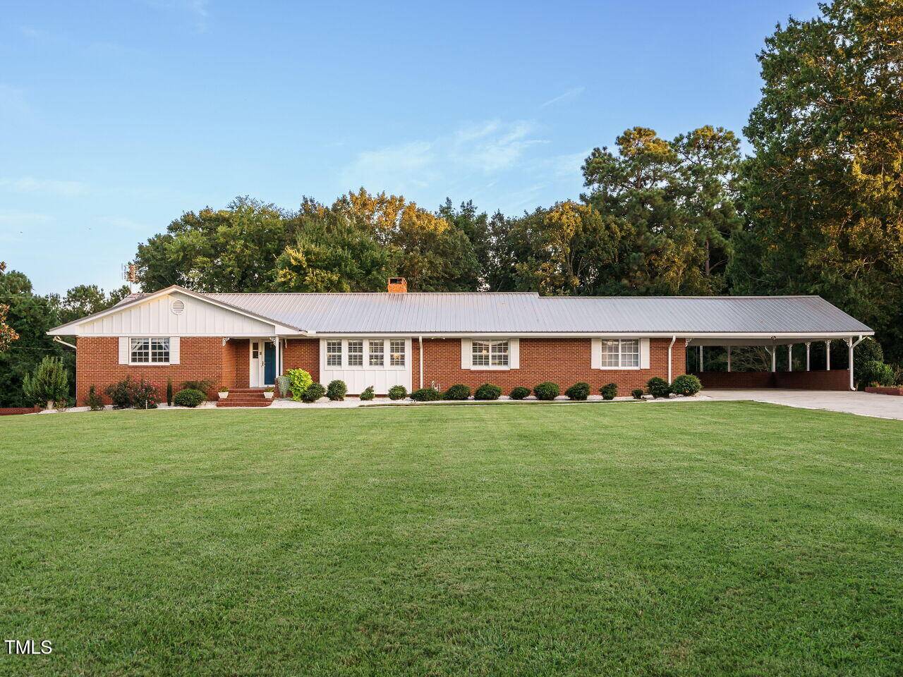 Pittsboro, NC 27312,3680 15-501