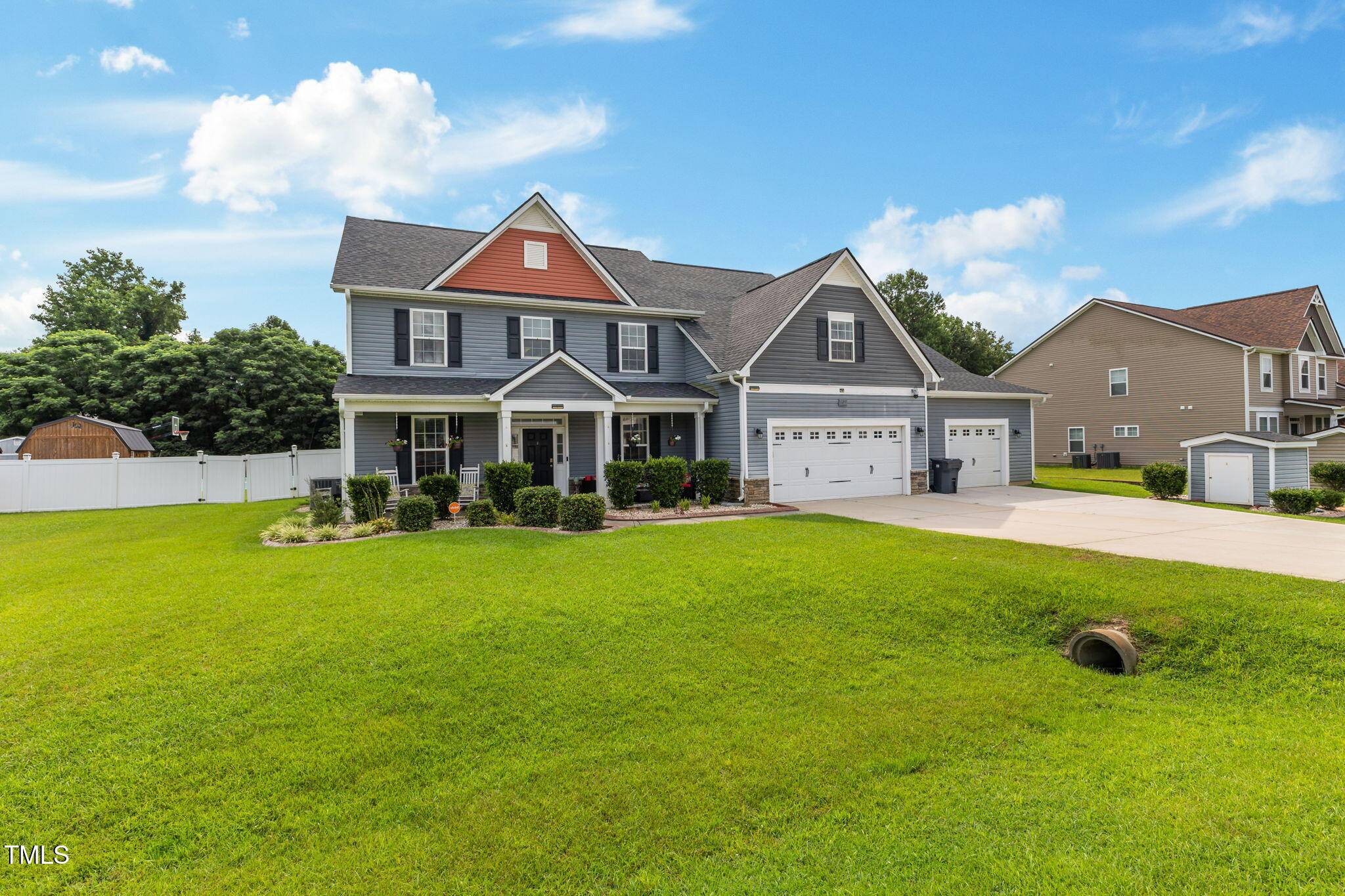 Hope Mills, NC 28348,609 Thornbrooke Drive