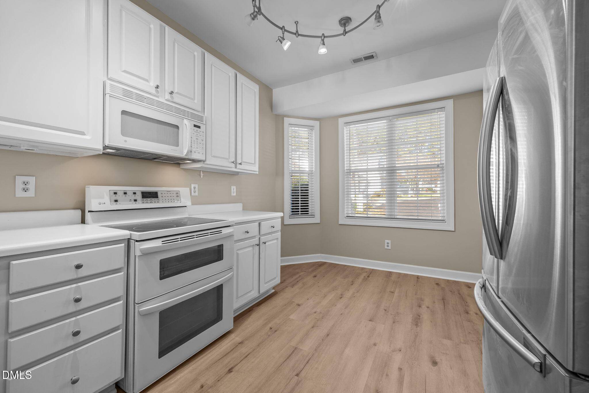 Apex, NC 27523,1633 Shepherds Glade Drive