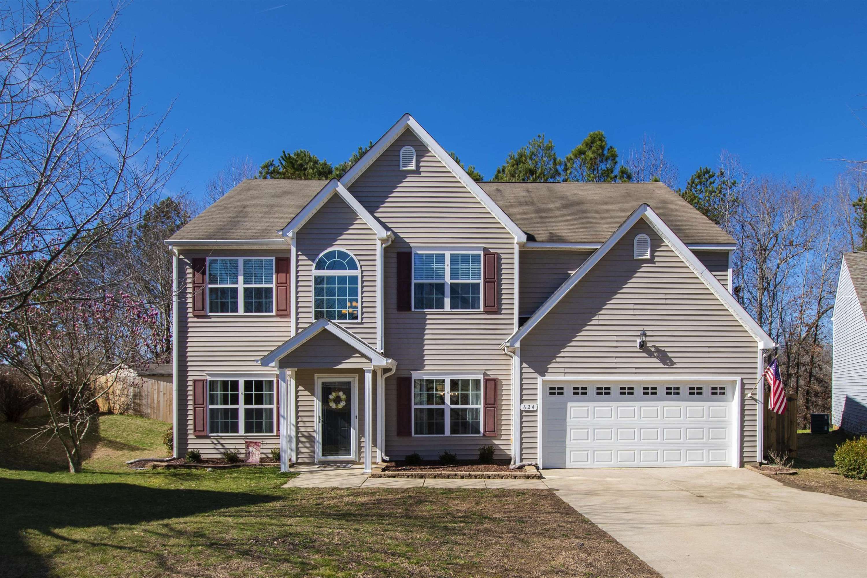 Fuquay Varina, NC 27526,624 Timber Meadow Lake Drive