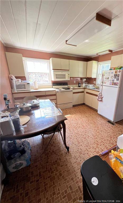 Lumberton, NC 28358,509 E 15th Street