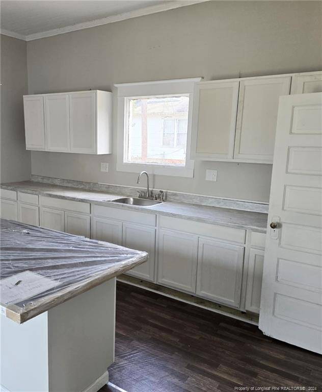 Laurinburg, NC 28352,223 E Vance Street