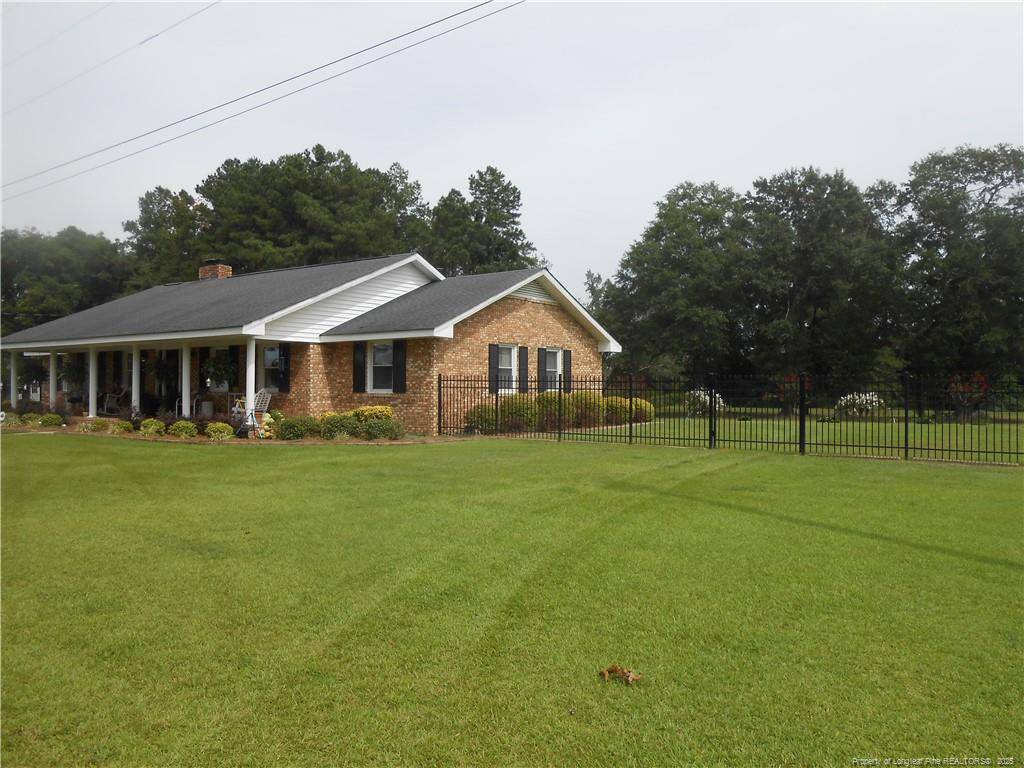 Red Springs, NC 28377,52 N Hill Street Road