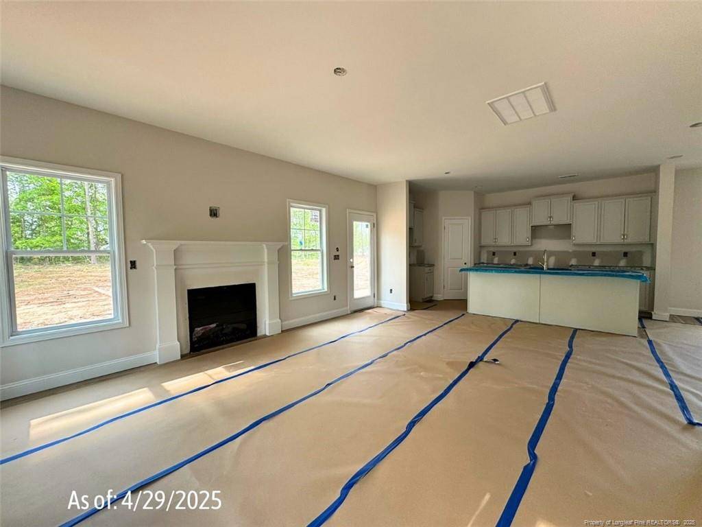 Coats, NC 27521,187 Regis Lane